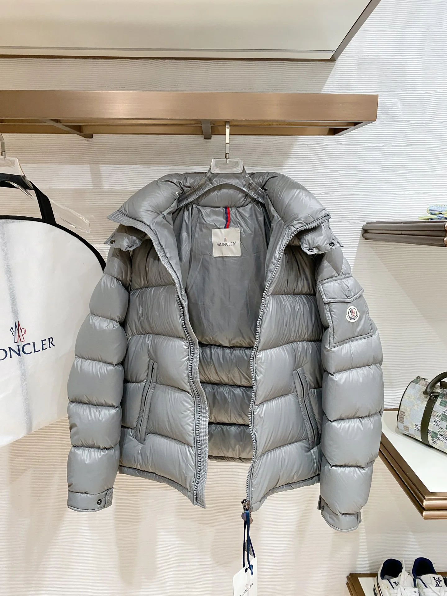 Men's Jackets And Down Jackets MONCLER 17896864