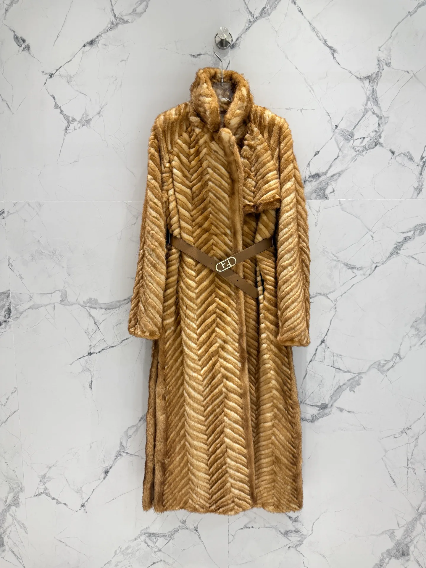 Women's Fur Coats FENDI 18082580