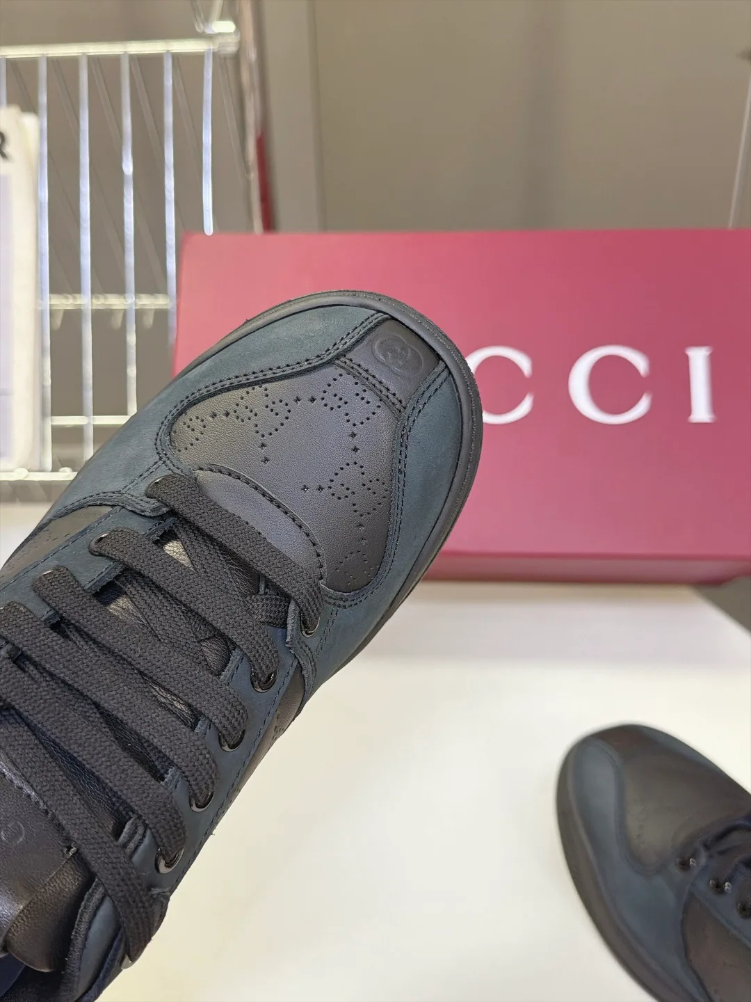 Women's Sneakers GUCCI 18294424