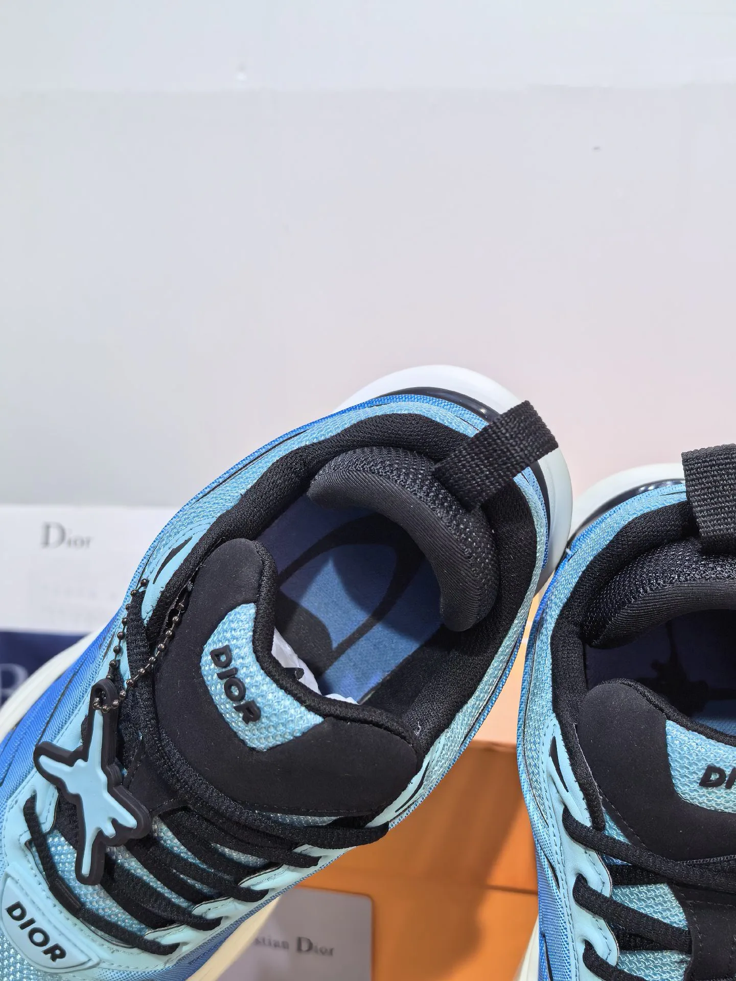 Men's Sneakers CHRISTIAN DIOR 17805360