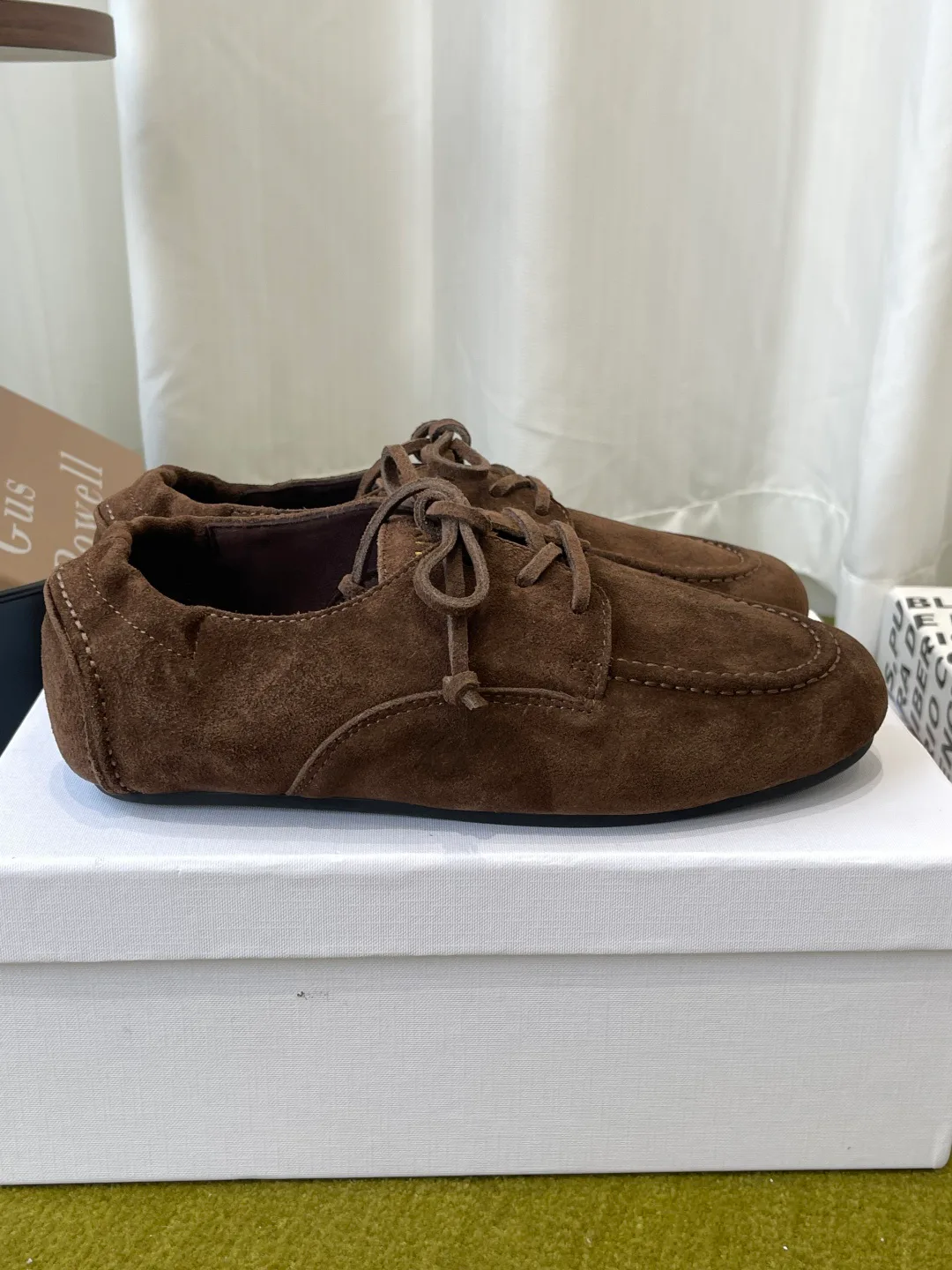 Women's Loafers And Moccasins CELINE 17701367
