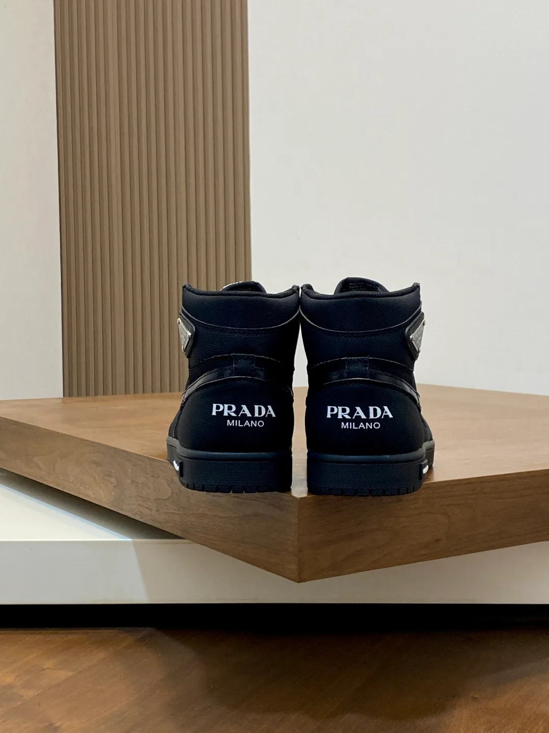 Men's Sneakers PRADA 18274569