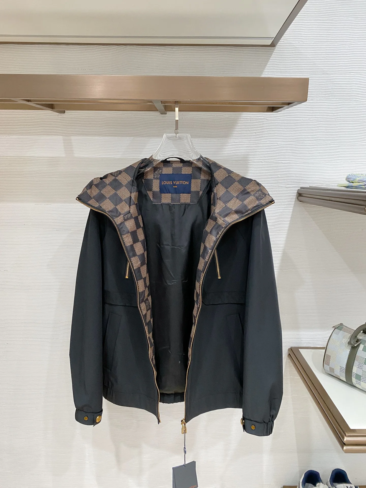 Men's Jackets And Down Jackets LOUIS VUITTON 17993096
