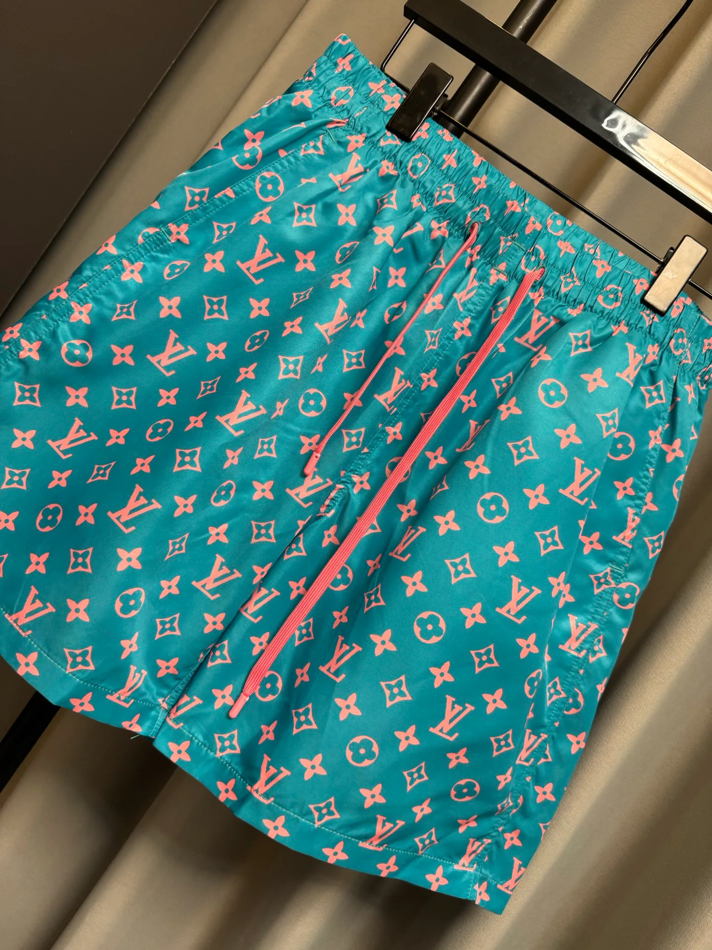 Men's Shorts LOUIS VUITTON 17420983