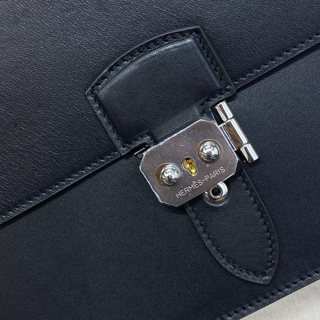 Women's Classic Handbags HERMES 18494613