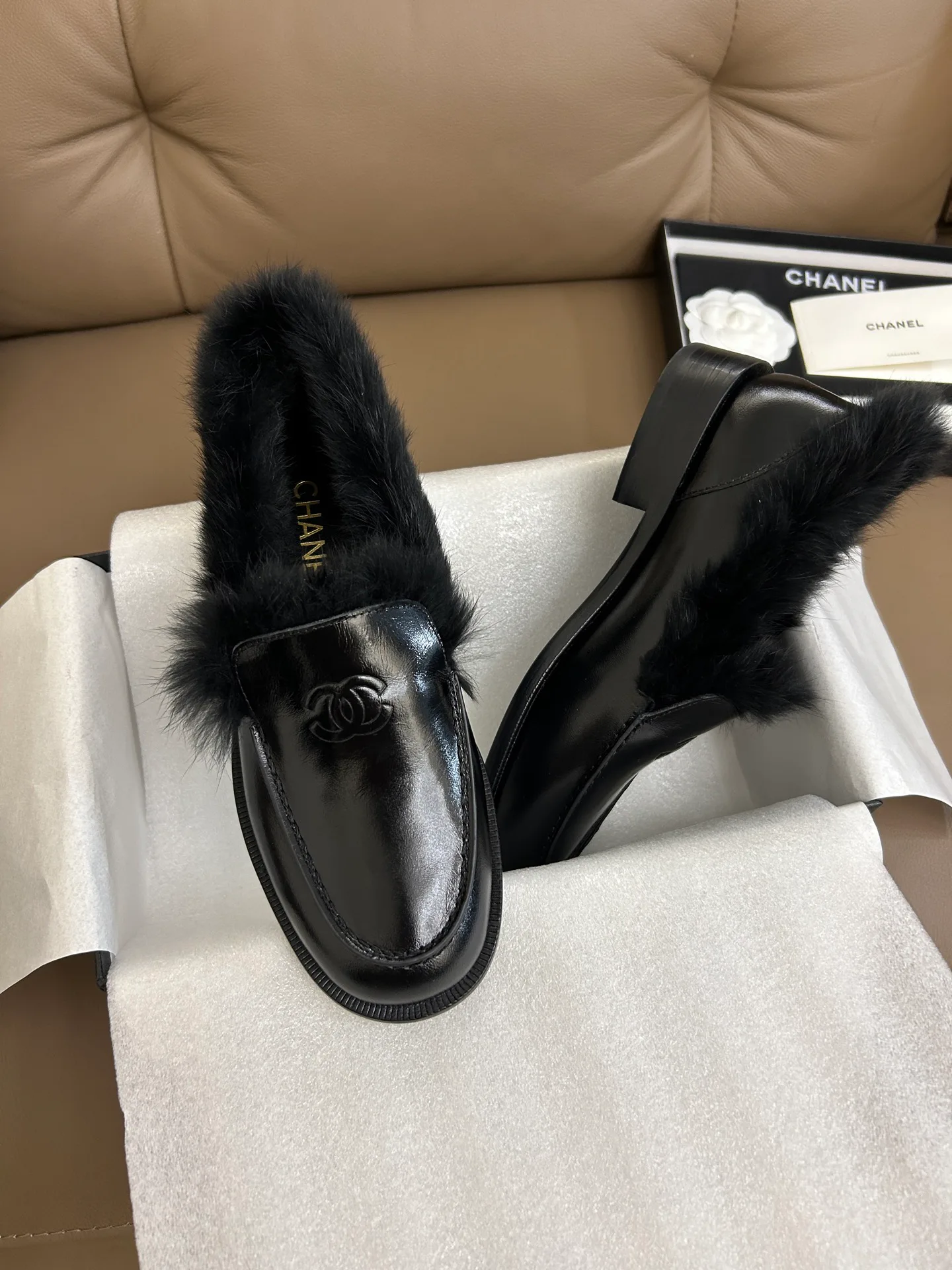 Women's Loafers And Moccasins CHANEL 17886122