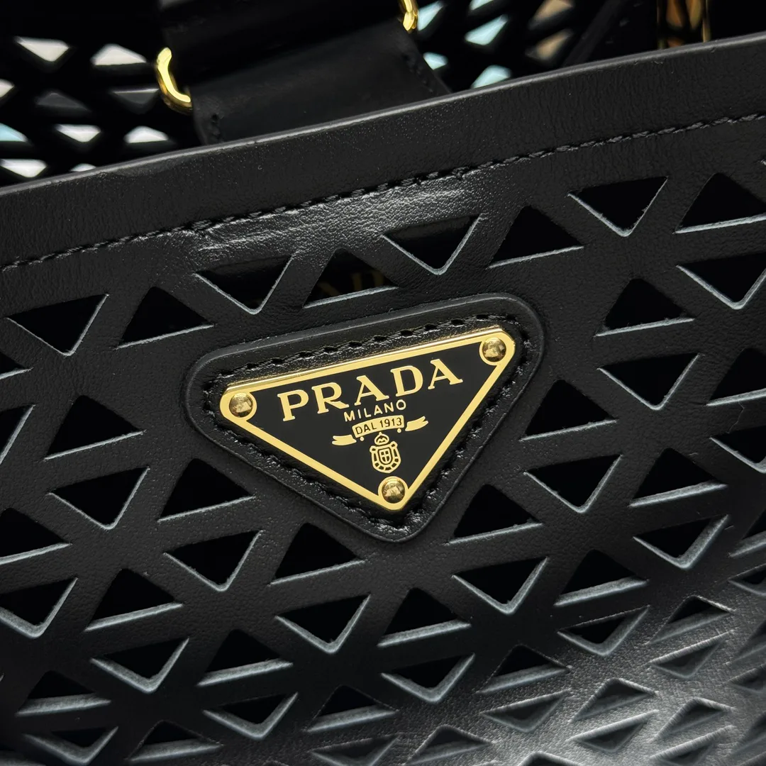 Women's Classic Handbags PRADA 18323058