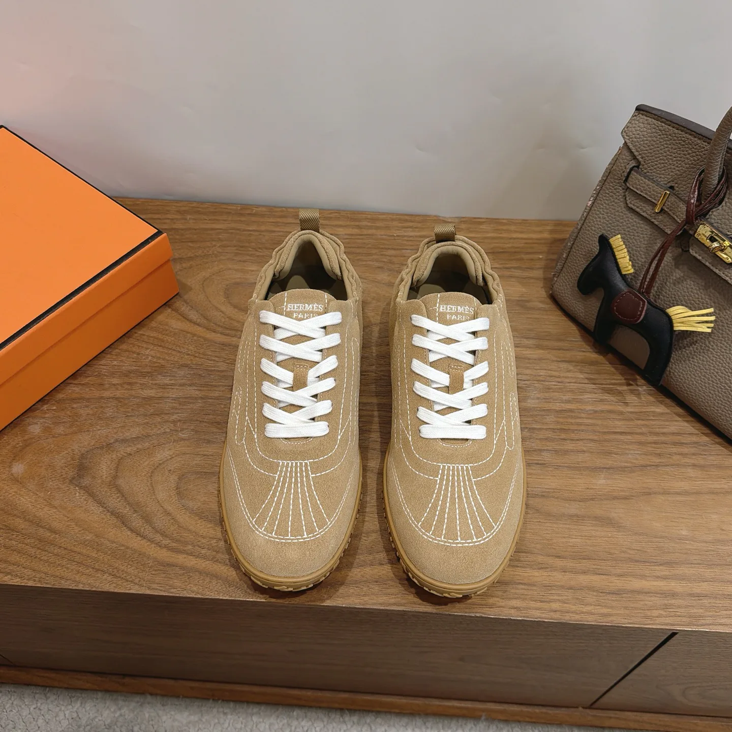 Women's Sneakers HERMES 18230836
