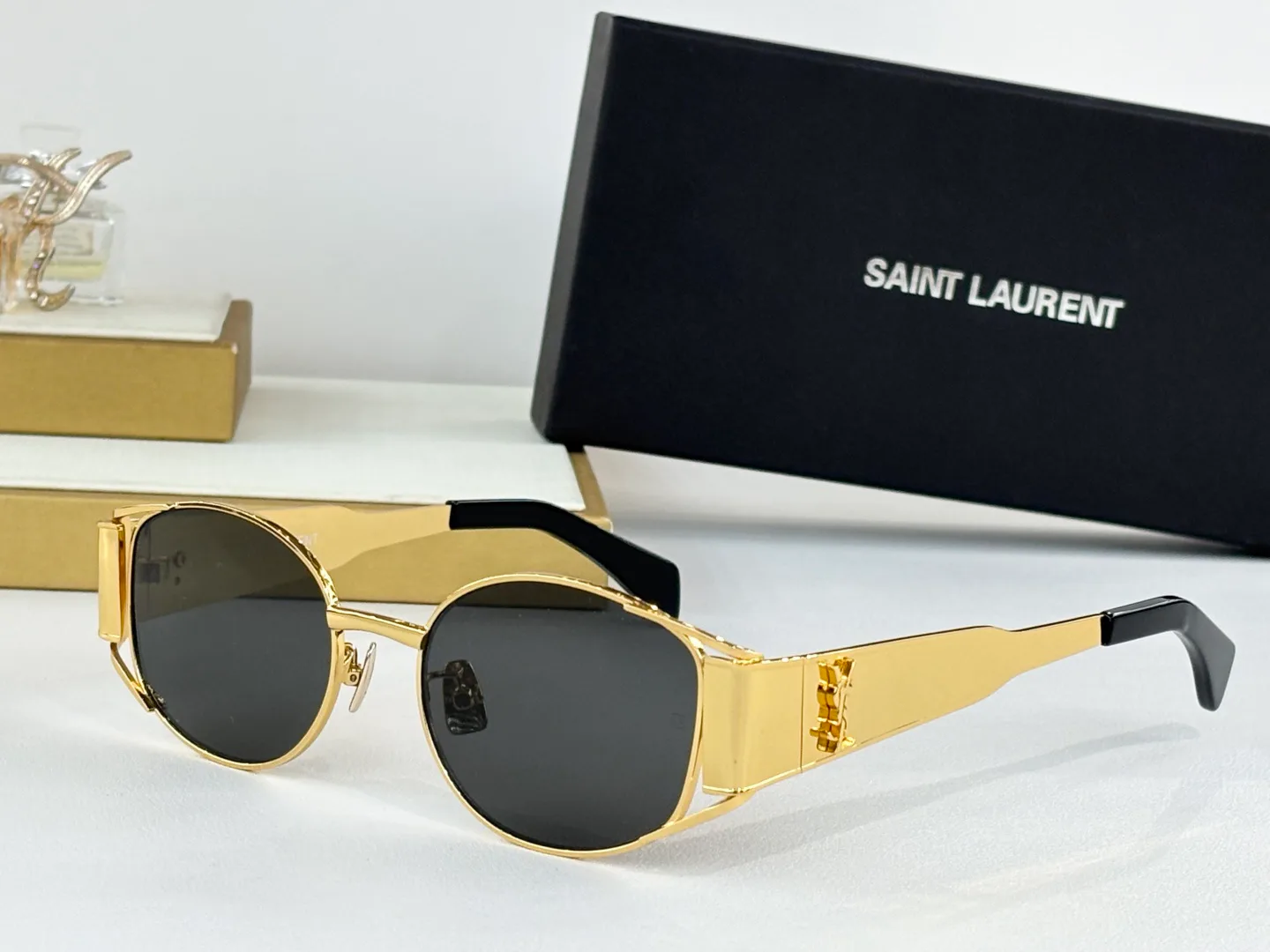 Glasses SAINT LAURENT 17291136