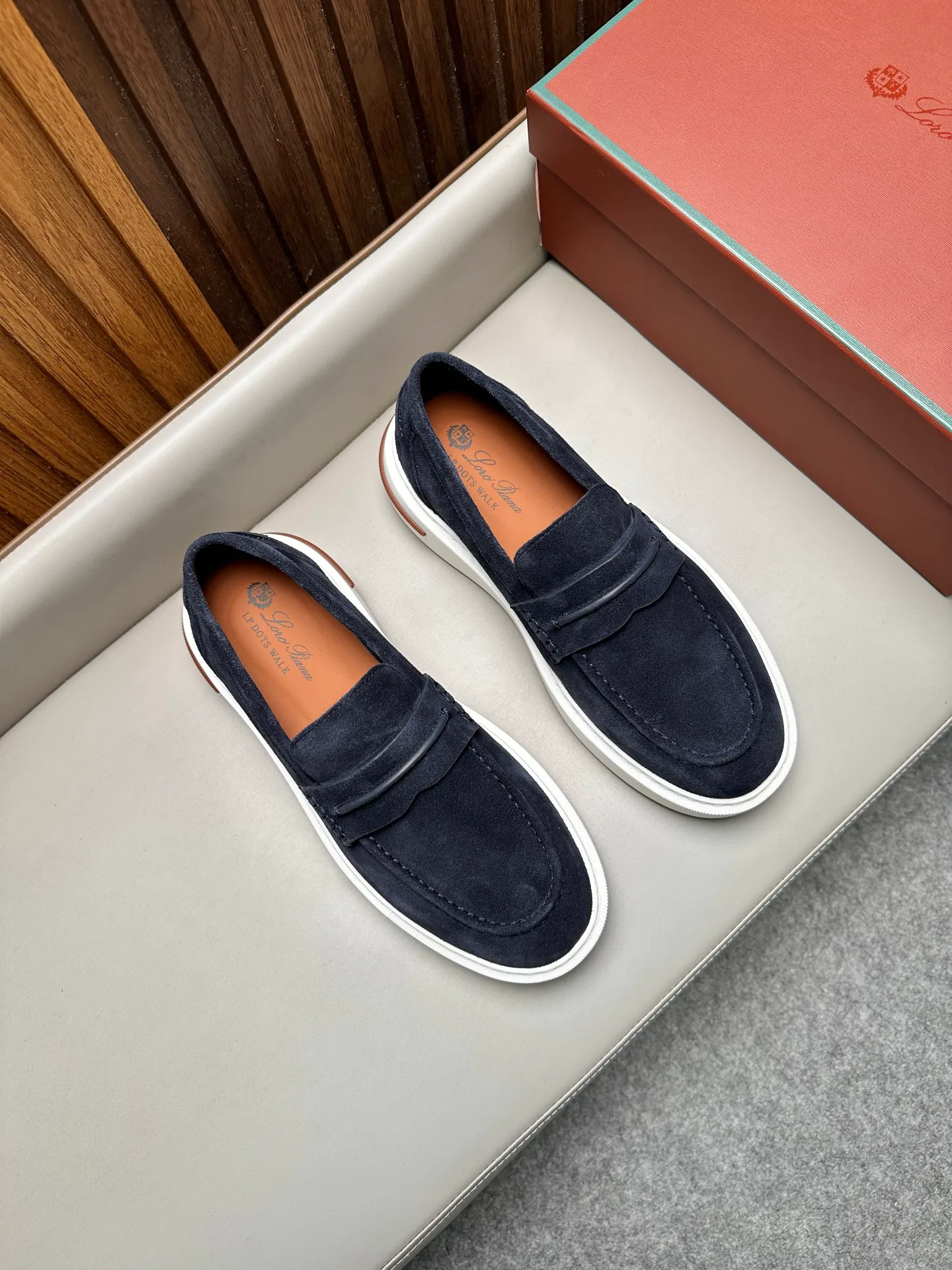Men's Loafers And Dress Shoes LORO PIANA 18367877