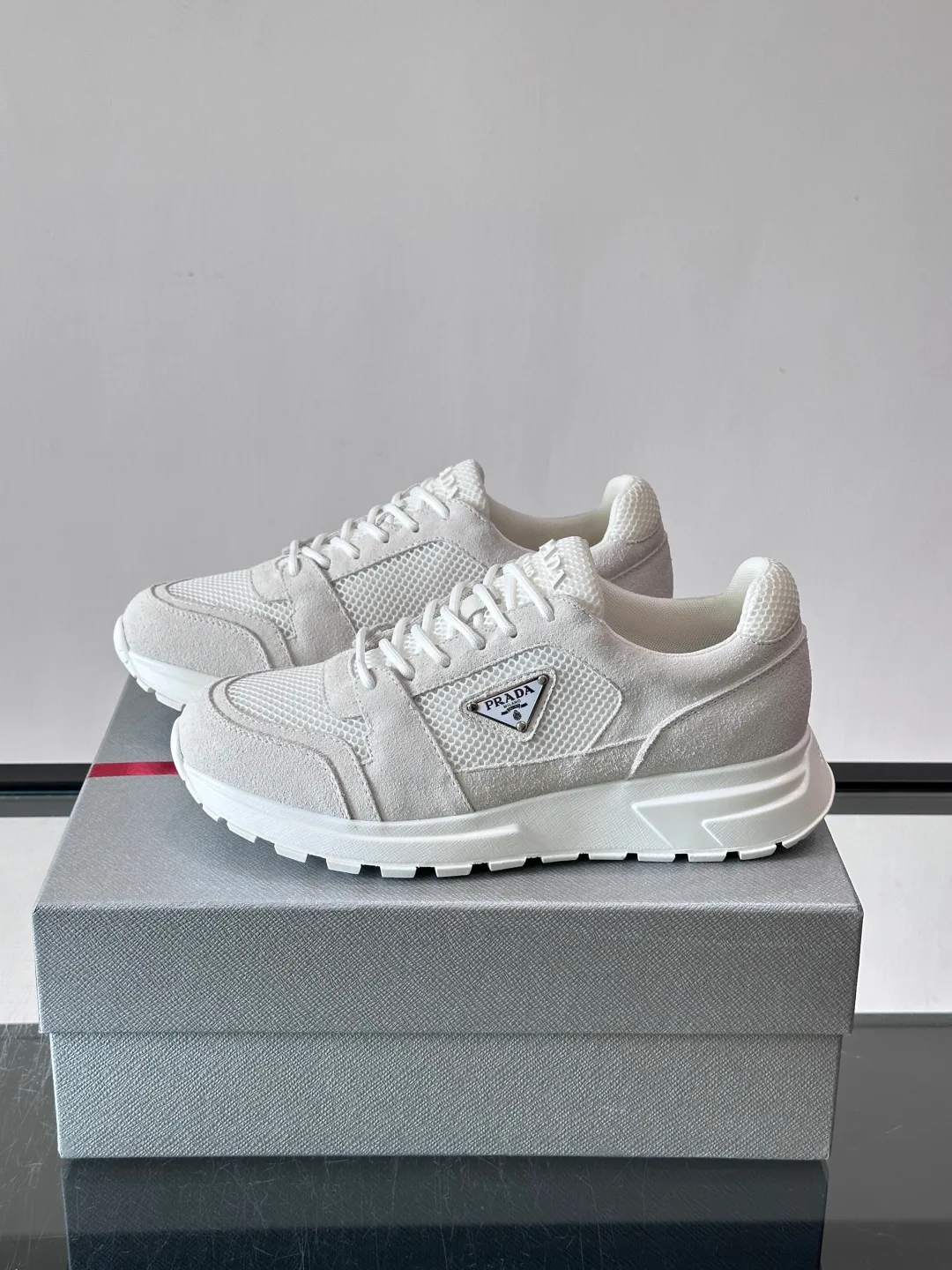 Women's Sneakers PRADA 18102649