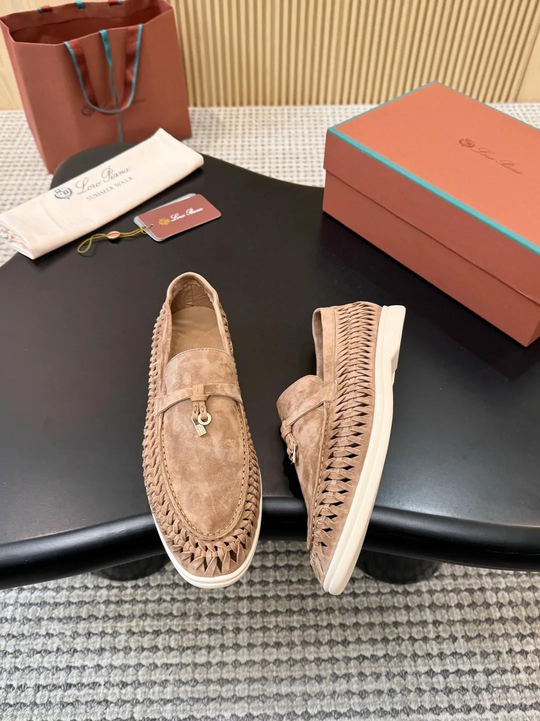 Women's Loafers And Moccasins LORO PIANA 18233100