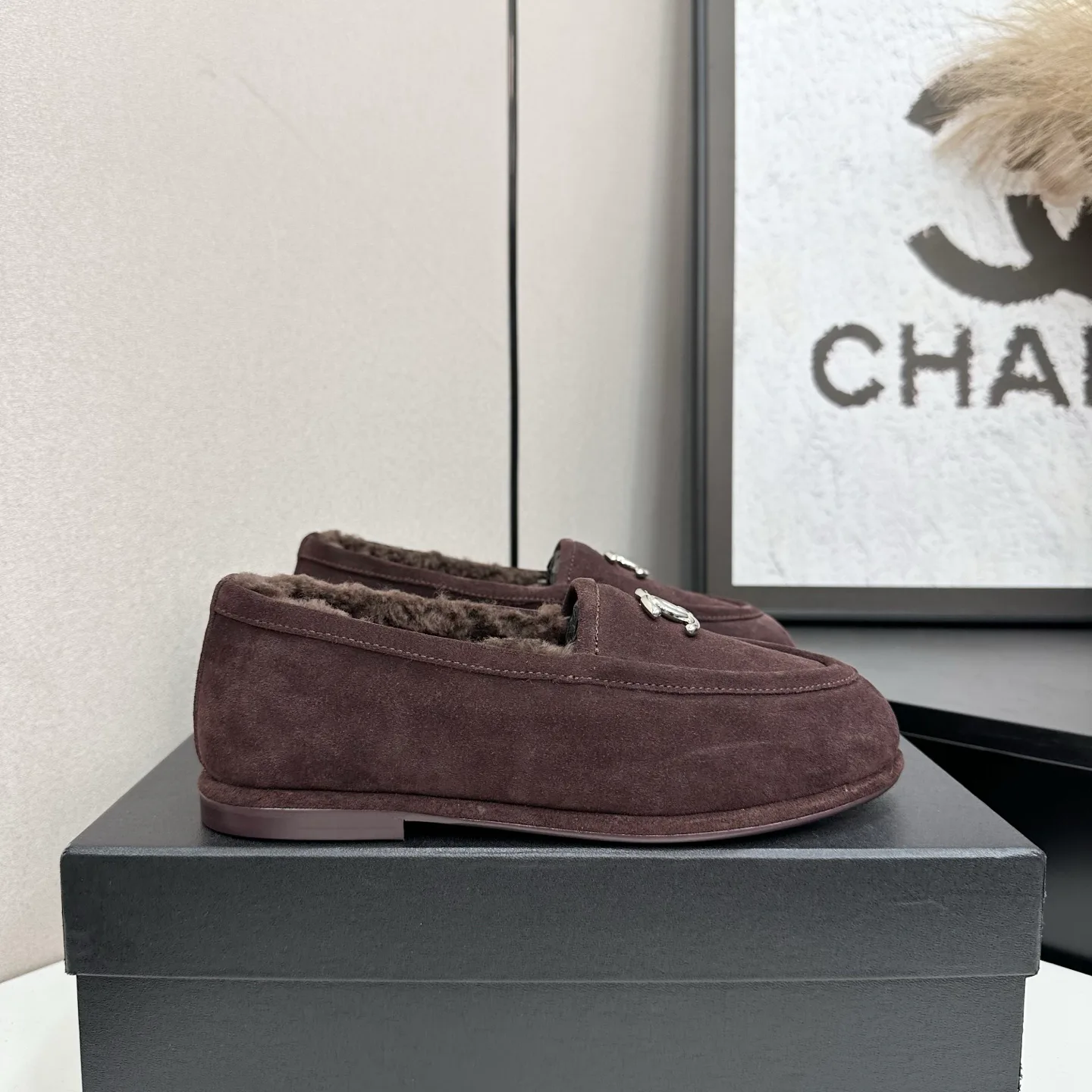 Women's Loafers And Moccasins CHANEL 18083882