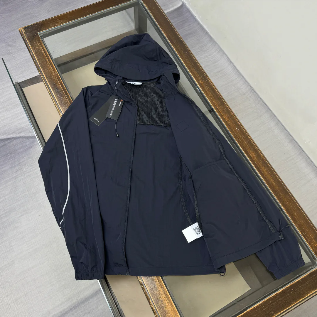 Men's Jackets And Down Jackets STONE ISLAND 17286070