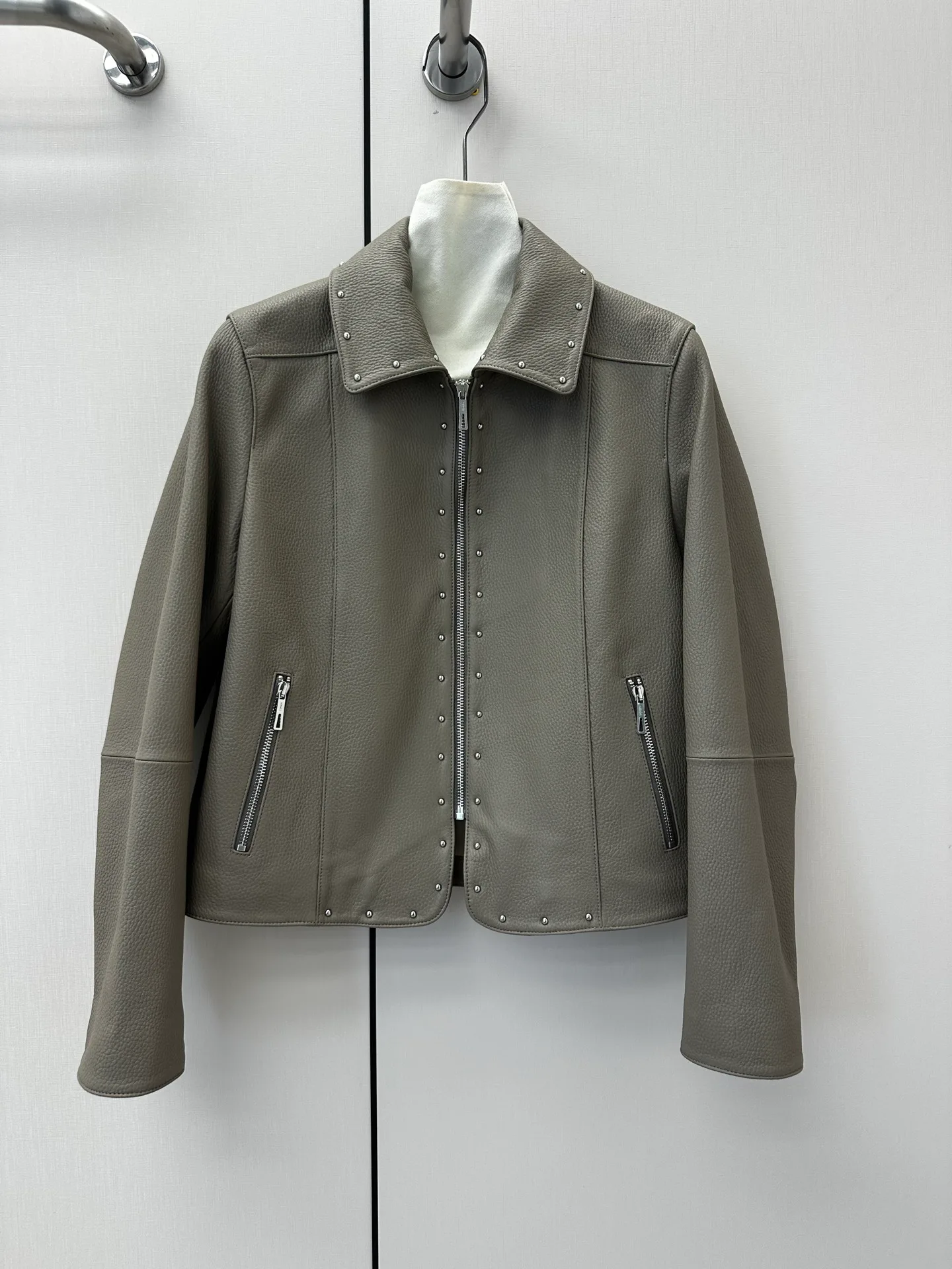 Women's Leather Jackets And Sheepskin Coats HERMES 17328302