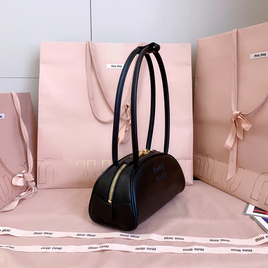 Классические Сумки Женские Miu Miu 18598423