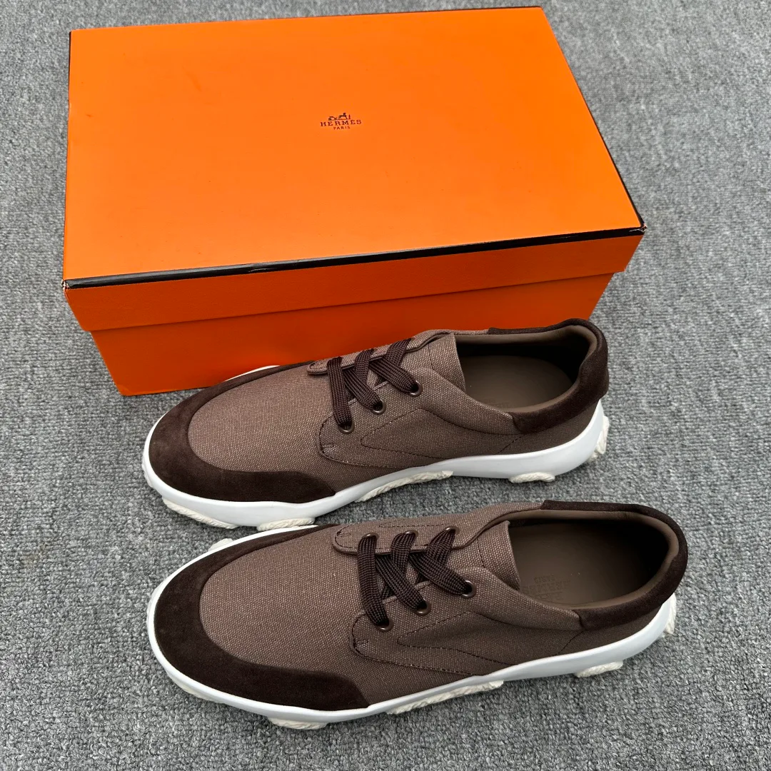 Men's Sneakers HERMES 18076378