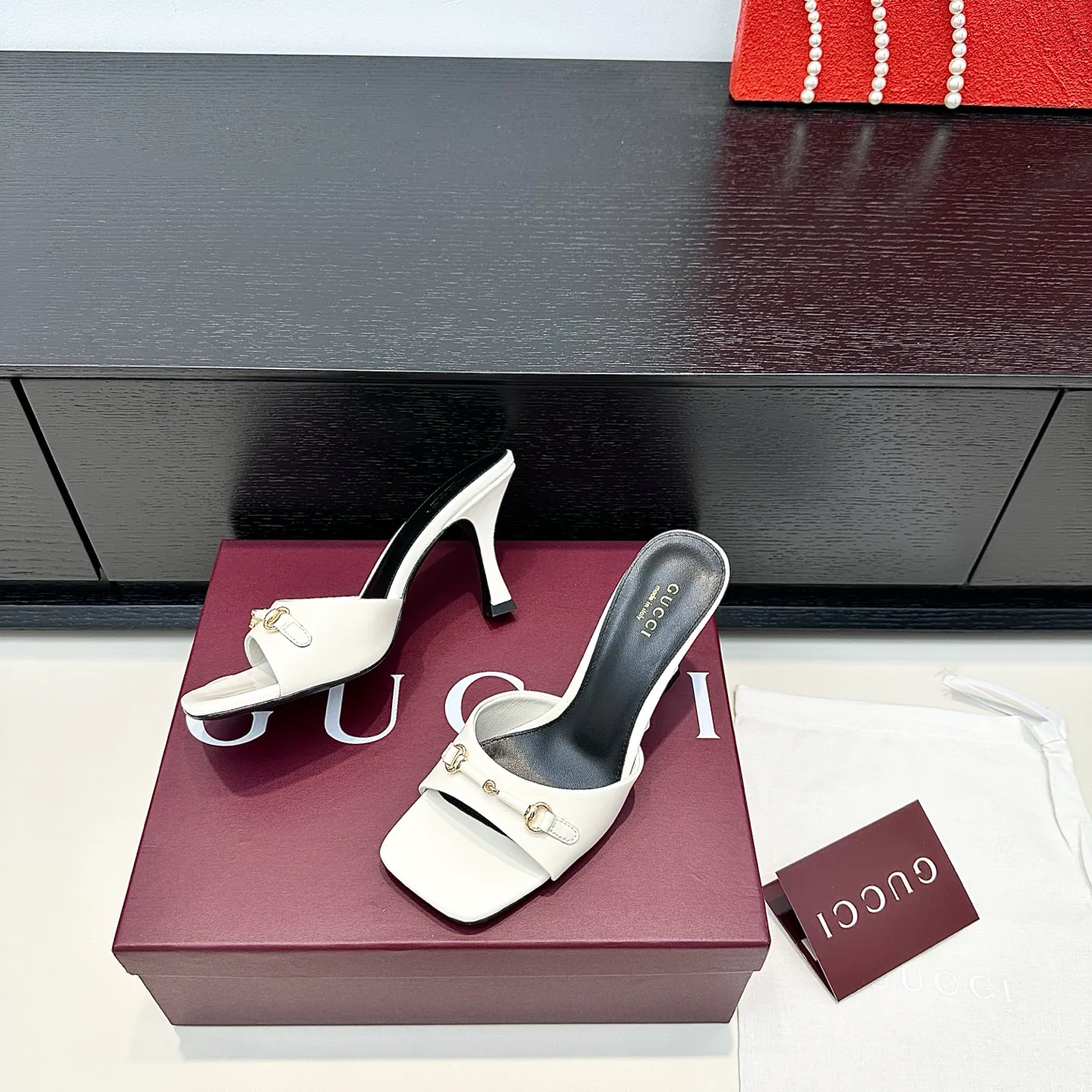 Women's Open-Toe Sandals GUCCI 17614698