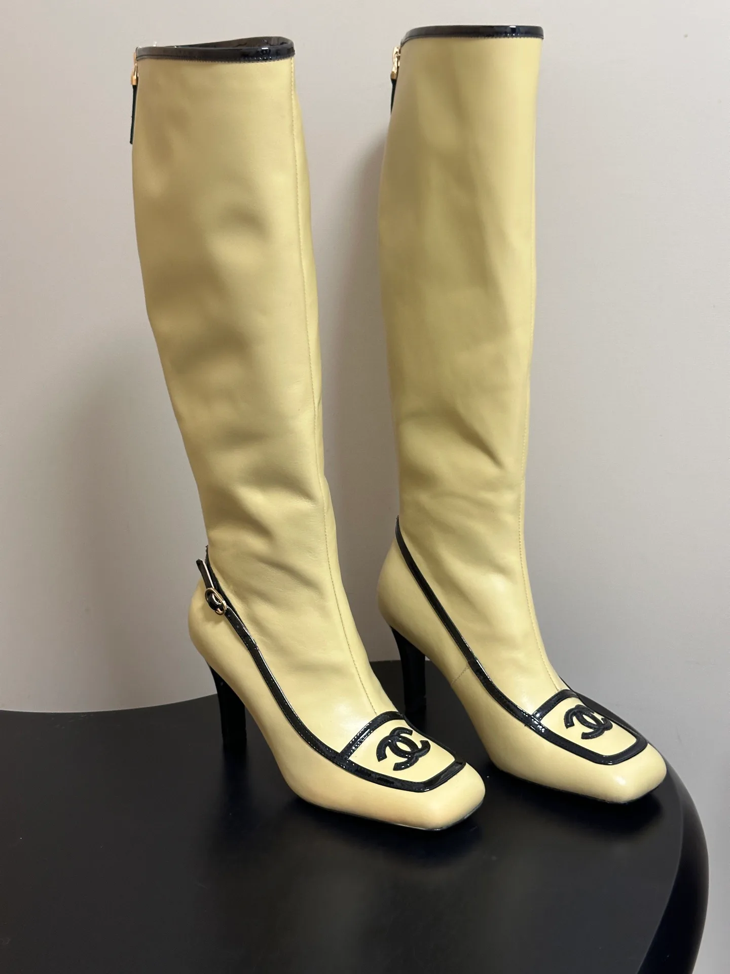 Women's Boots CHANEL 17867482