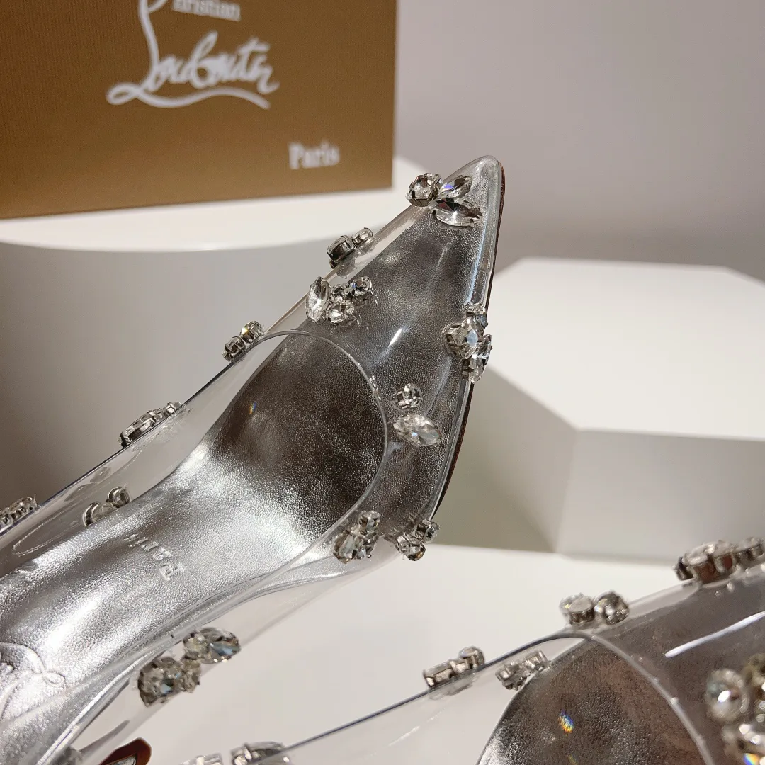 Women's Heels CHRISTIAN LOUBOUTIN 18004001