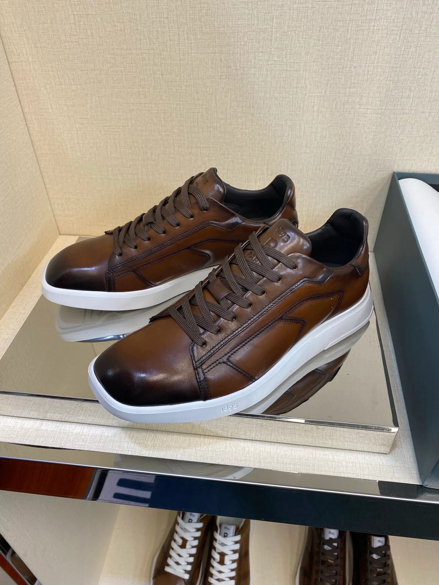 Men's Sneakers BERLUTI 17971863
