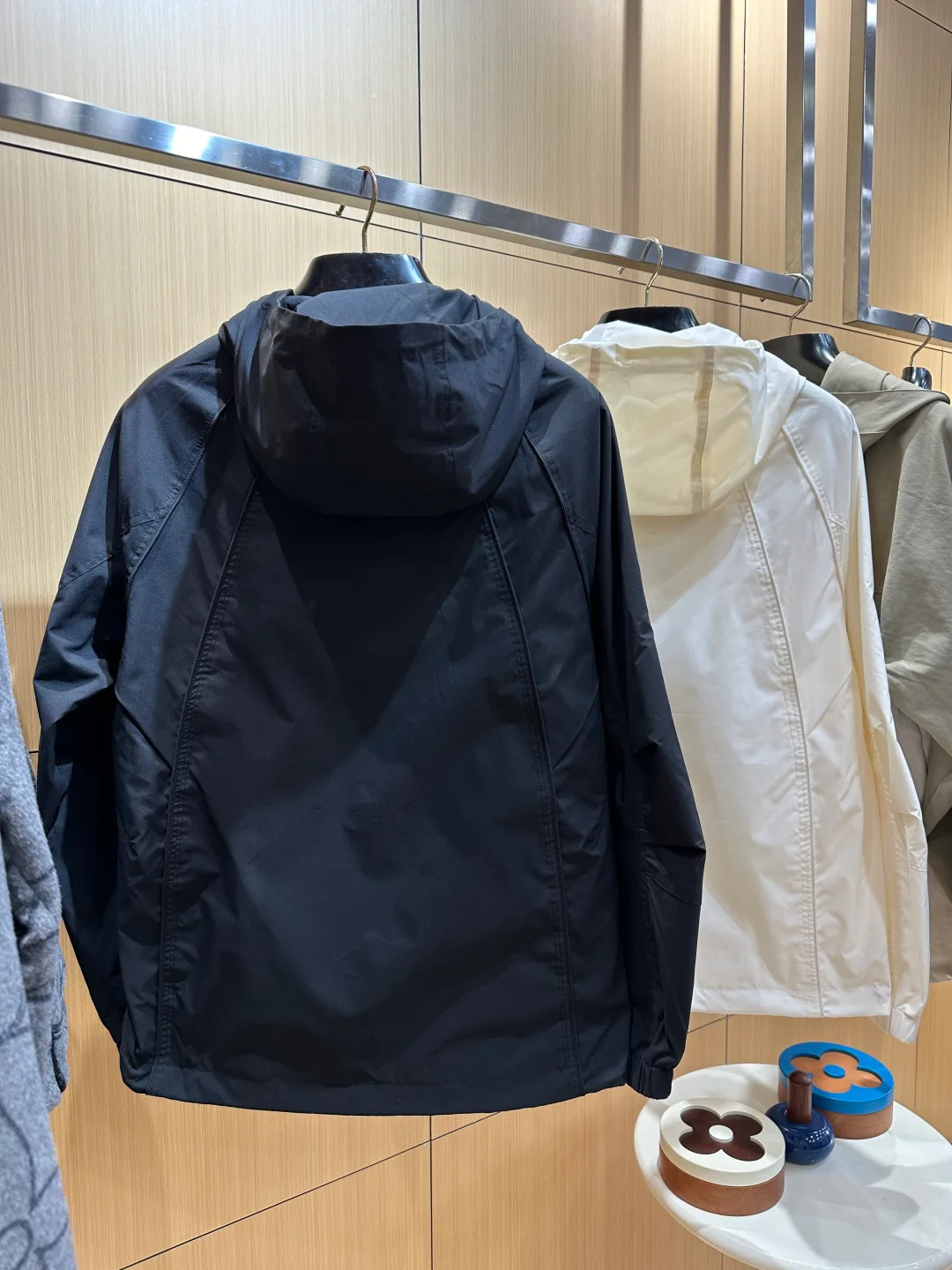 Men's Jackets And Down Jackets BURBERRY 17740879