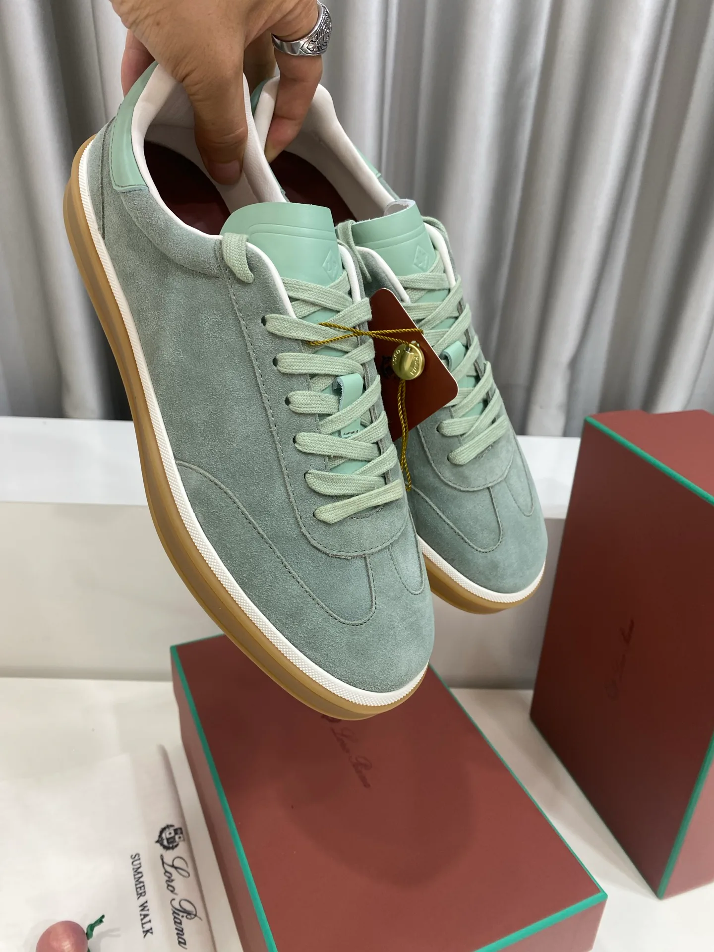 Men's Sneakers LORO PIANA 17485963