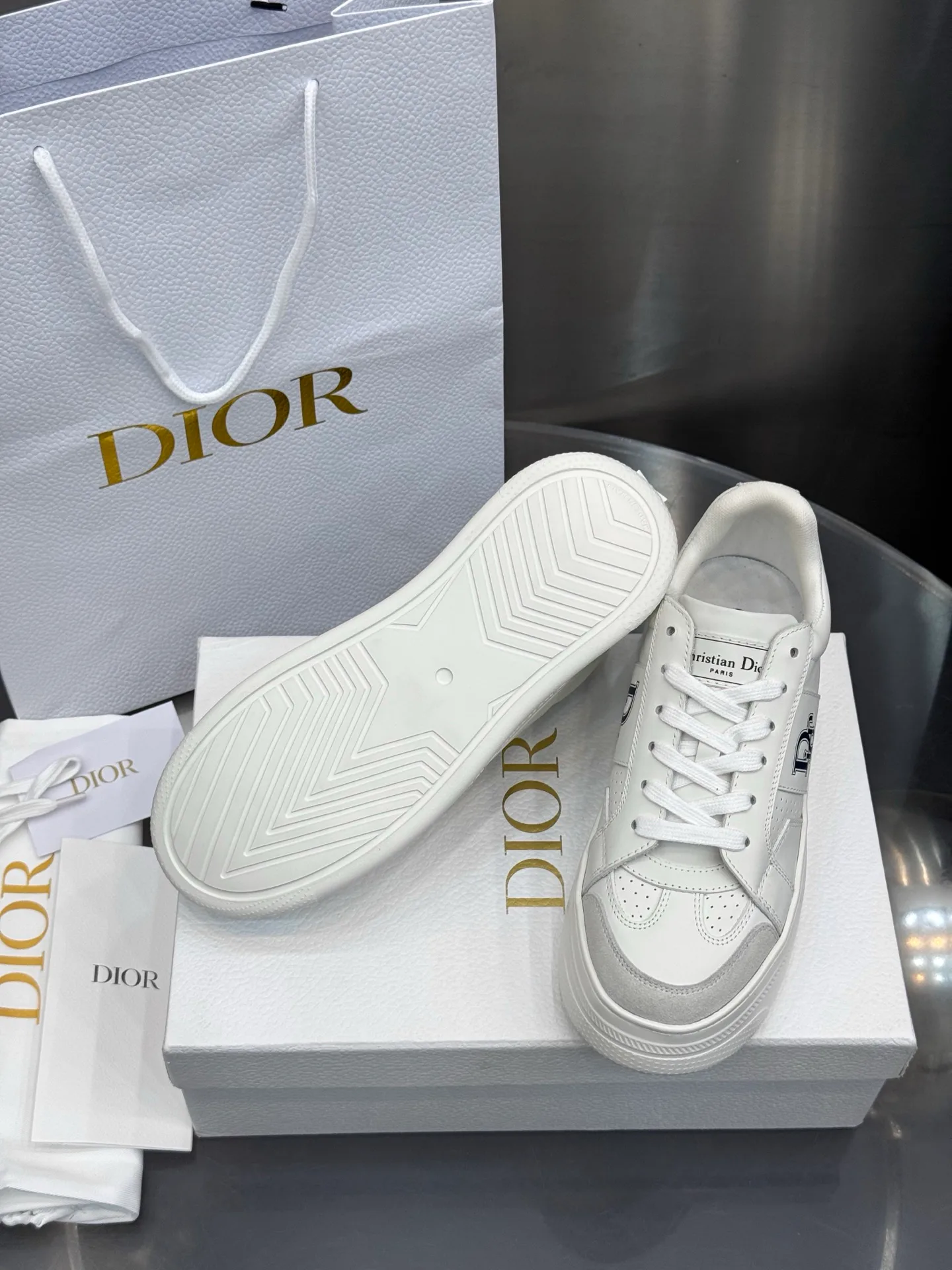 Women's Sneakers CHRISTIAN DIOR 18202452