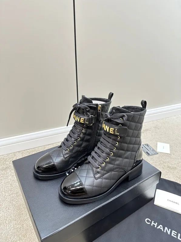 Women's Ankle Boots CHANEL 18198236