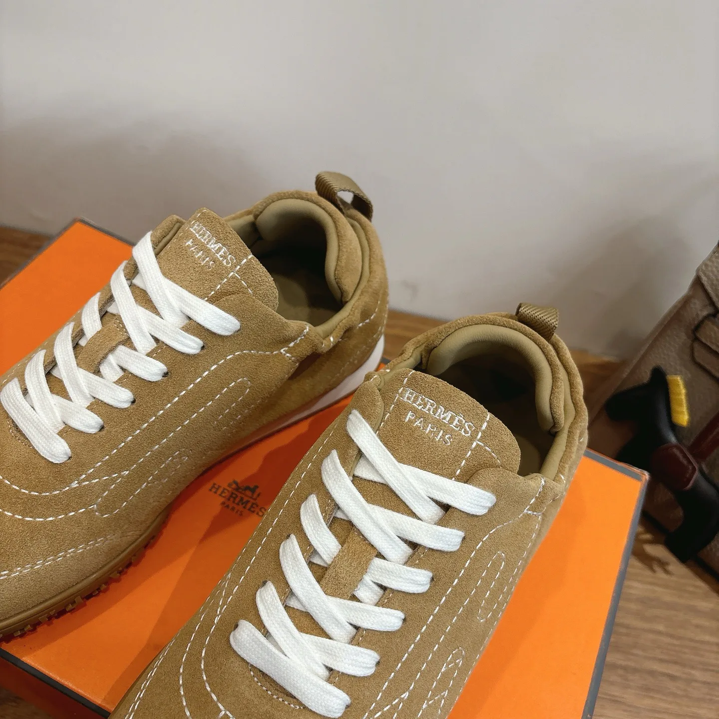 Women's Sneakers HERMES 18006074