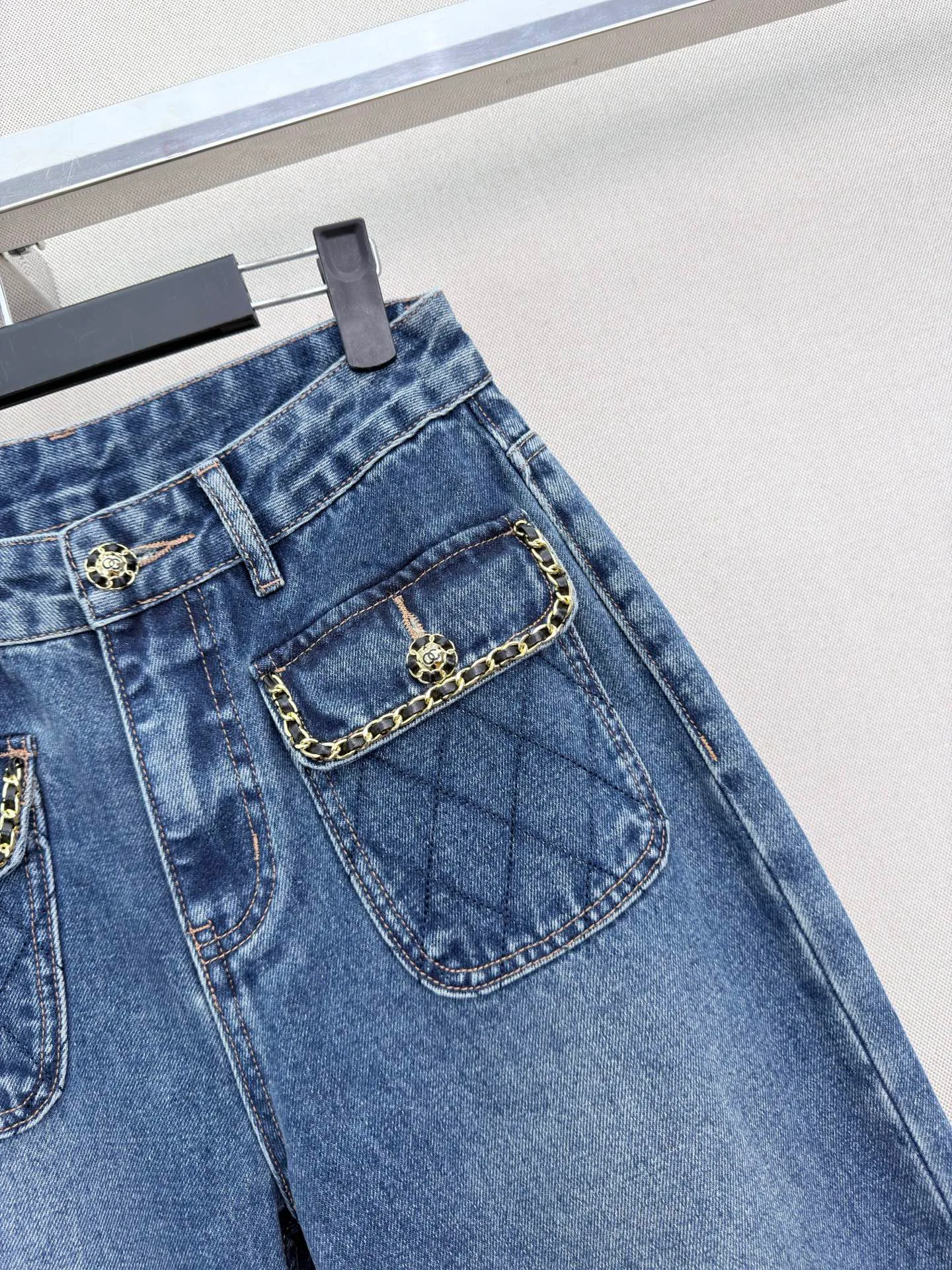 Women's Jeans CHANEL 18138047
