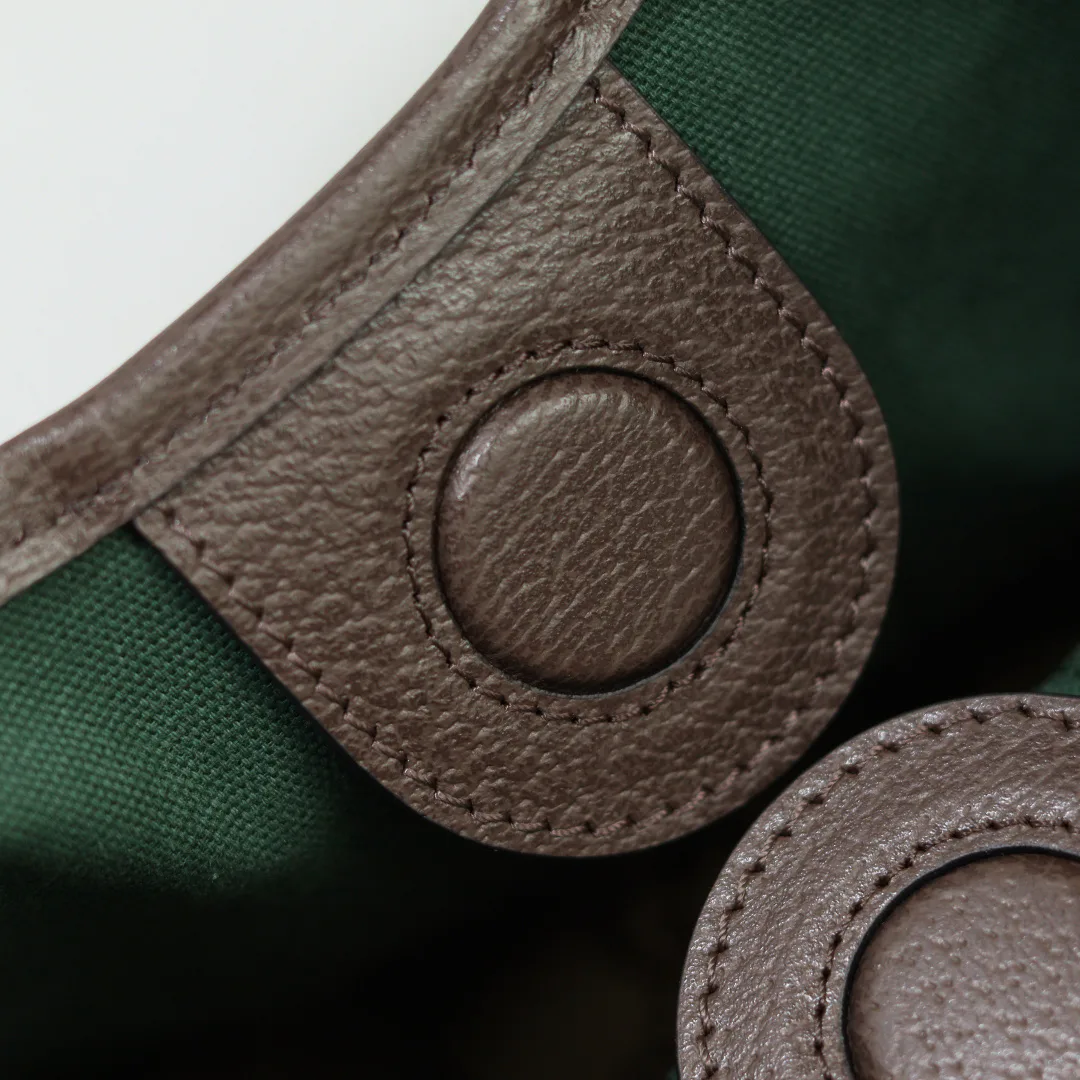 Women's Classic Handbags GUCCI 17872479