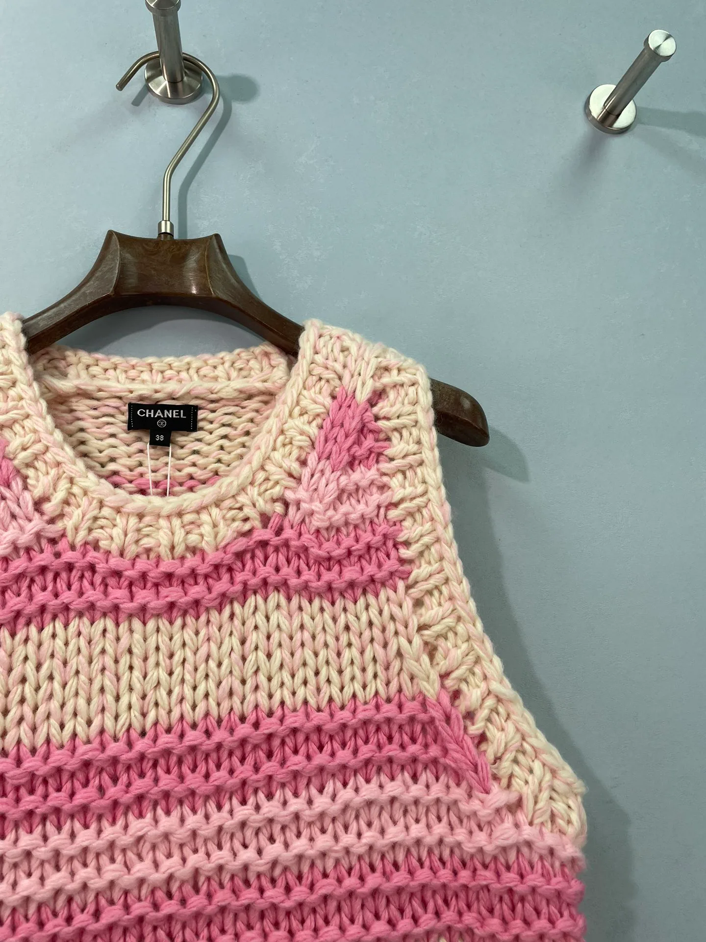 Women's Vests CHANEL 18460745
