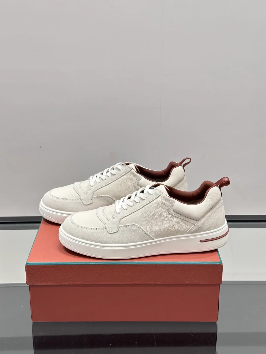 Men's Sneakers LORO PIANA 17730649