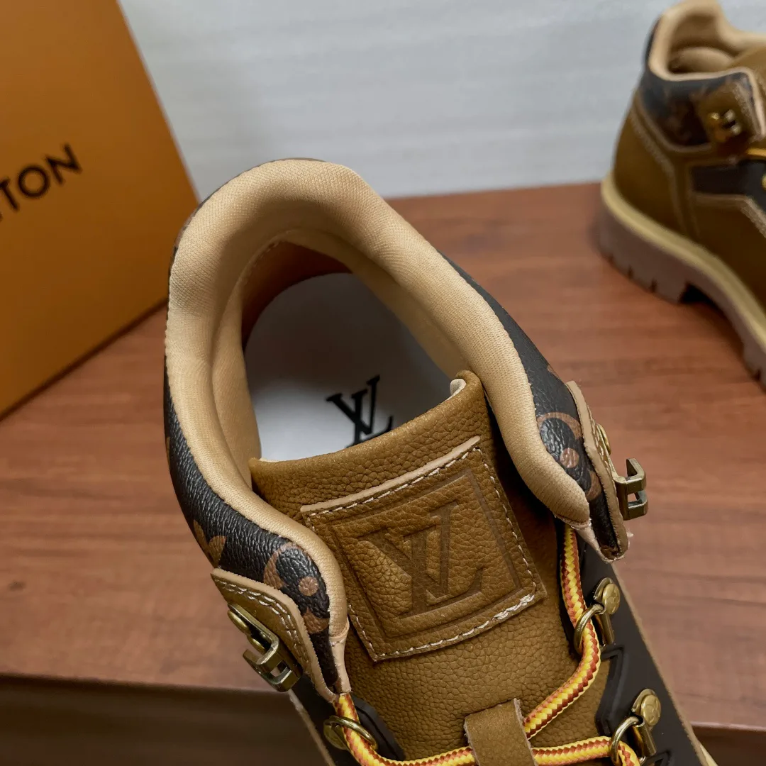 Ботинки Мужские Louis Vuitton 18626510