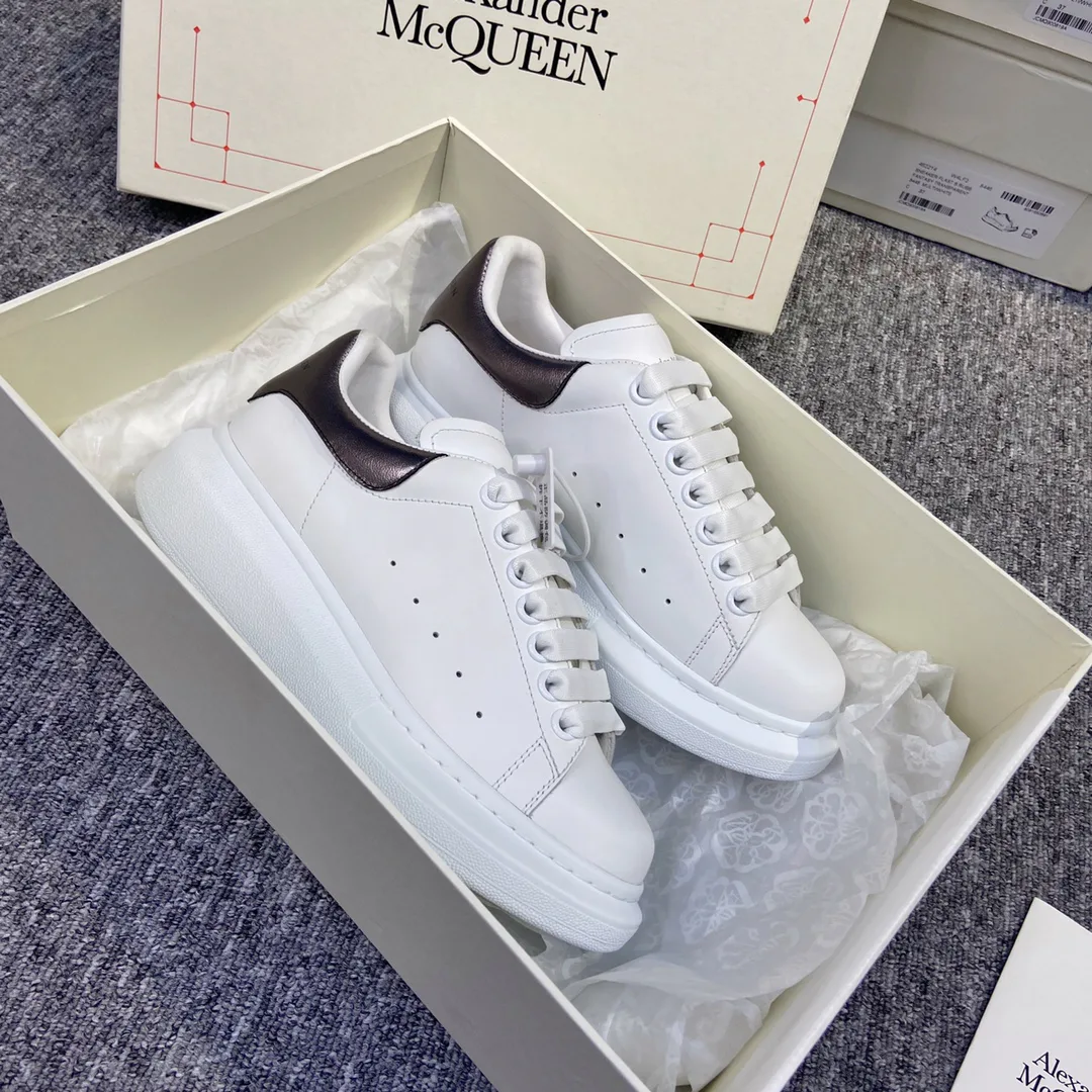 Women's Sneakers ALEXANDER MCQUEEN 17963414