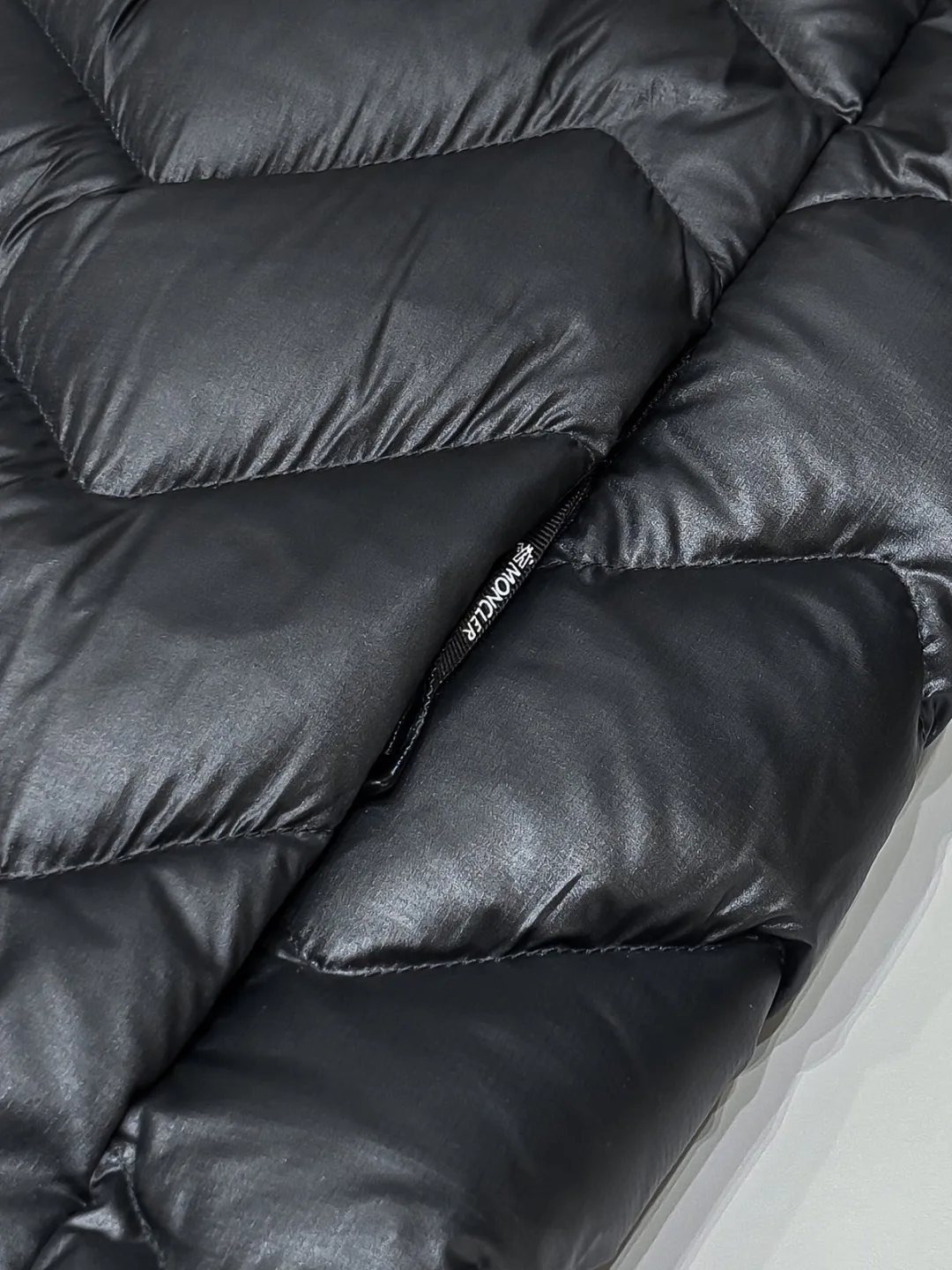 Куртки И Пуховики Мужские Moncler 18596606