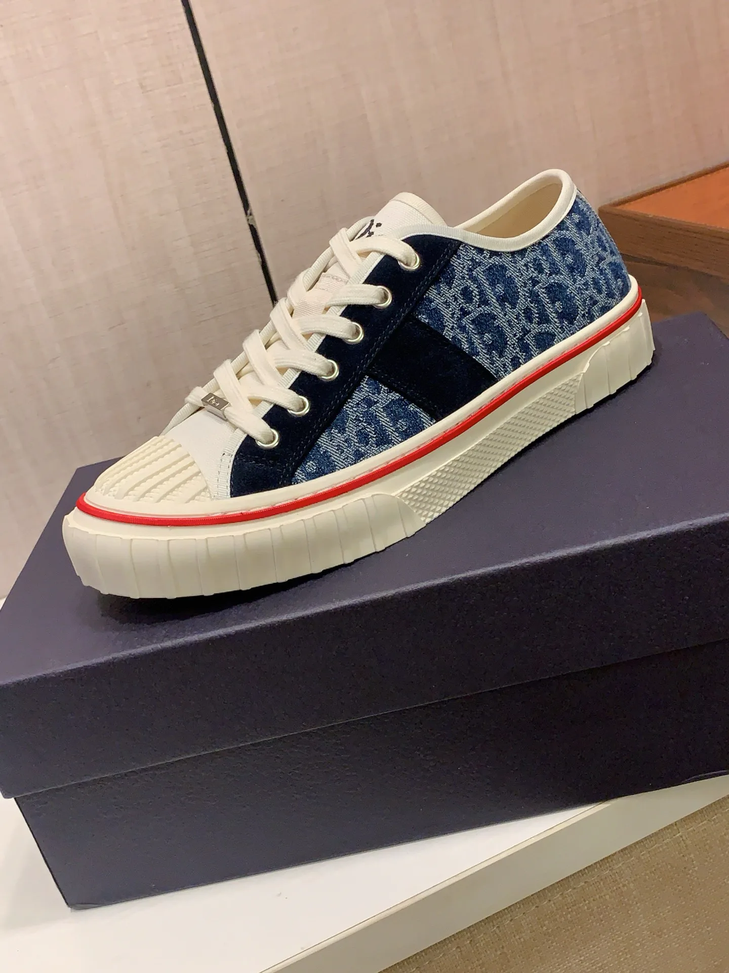 Women's Sneakers CHRISTIAN DIOR 18247724