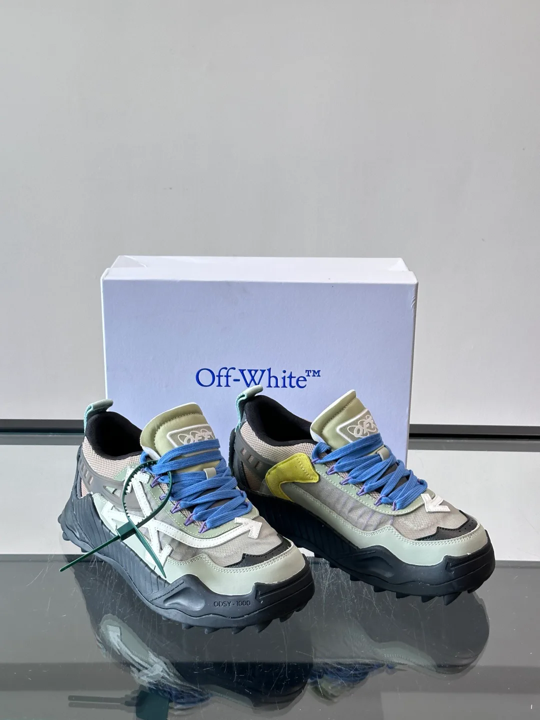 Women's Sneakers OFF-WHITE 17689336
