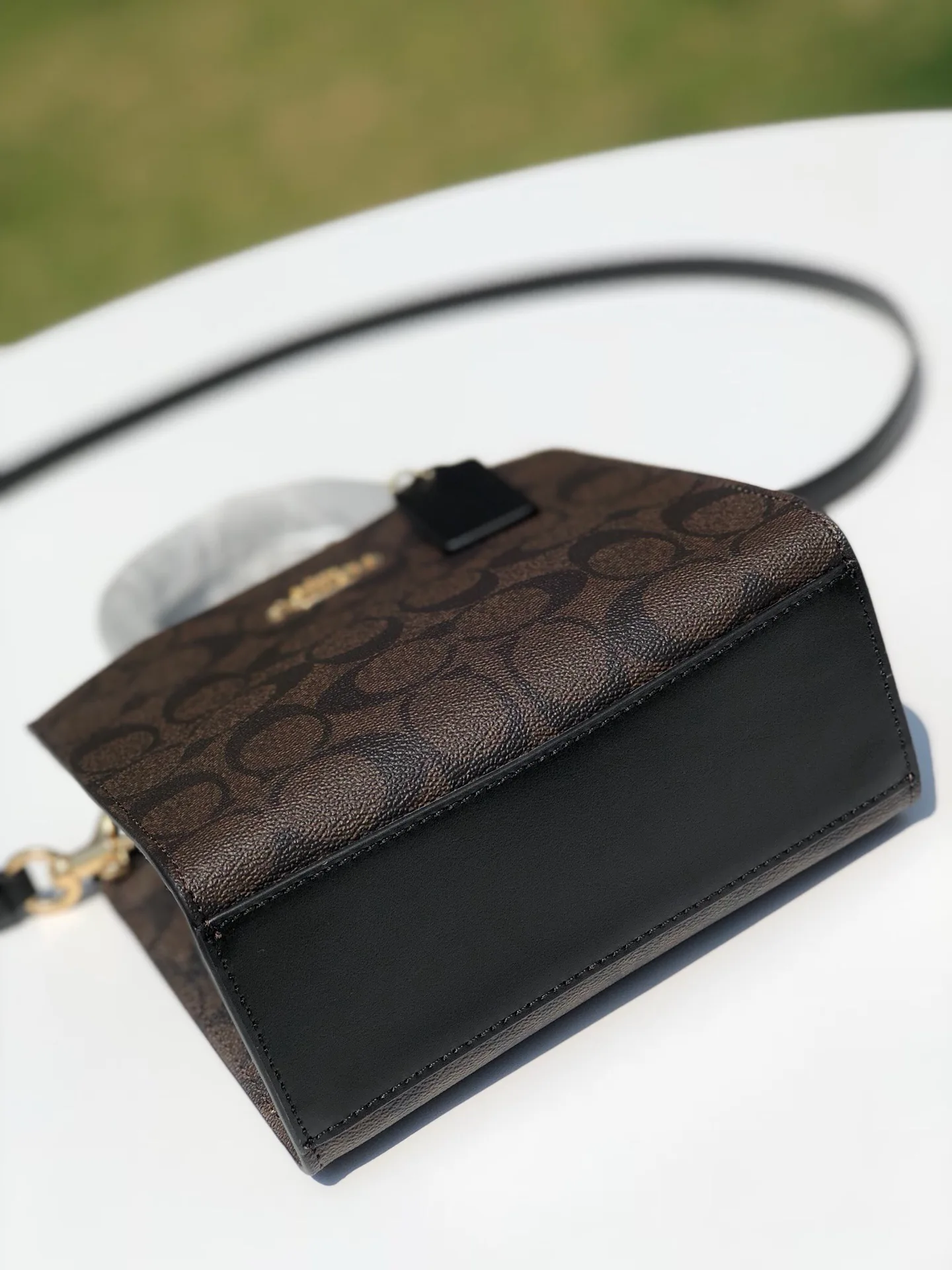 Women's Classic Handbags COACH 17961027
