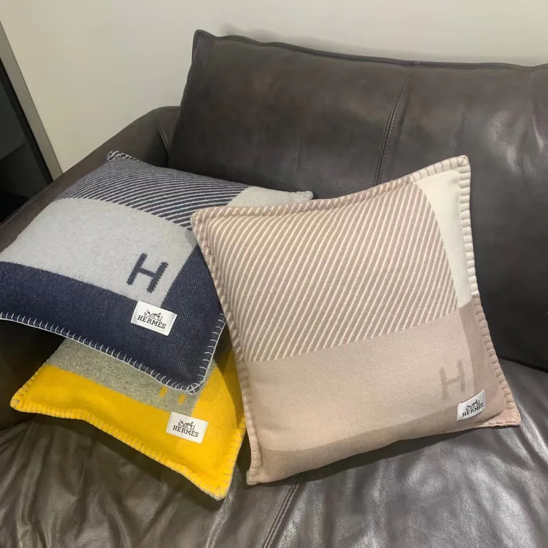 Textiles HERMES 18222631