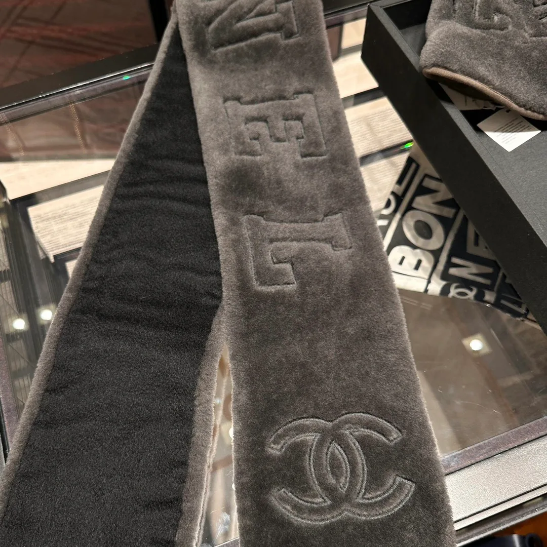 Scarves CHANEL 18347779