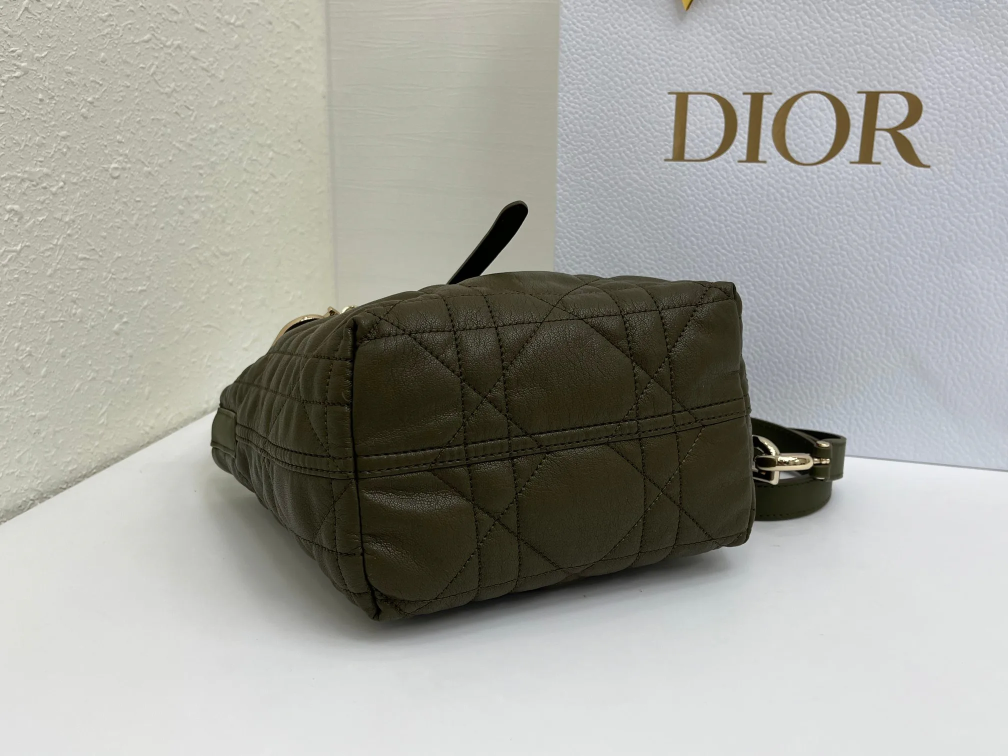 Women's Classic Handbags CHRISTIAN DIOR 17345158