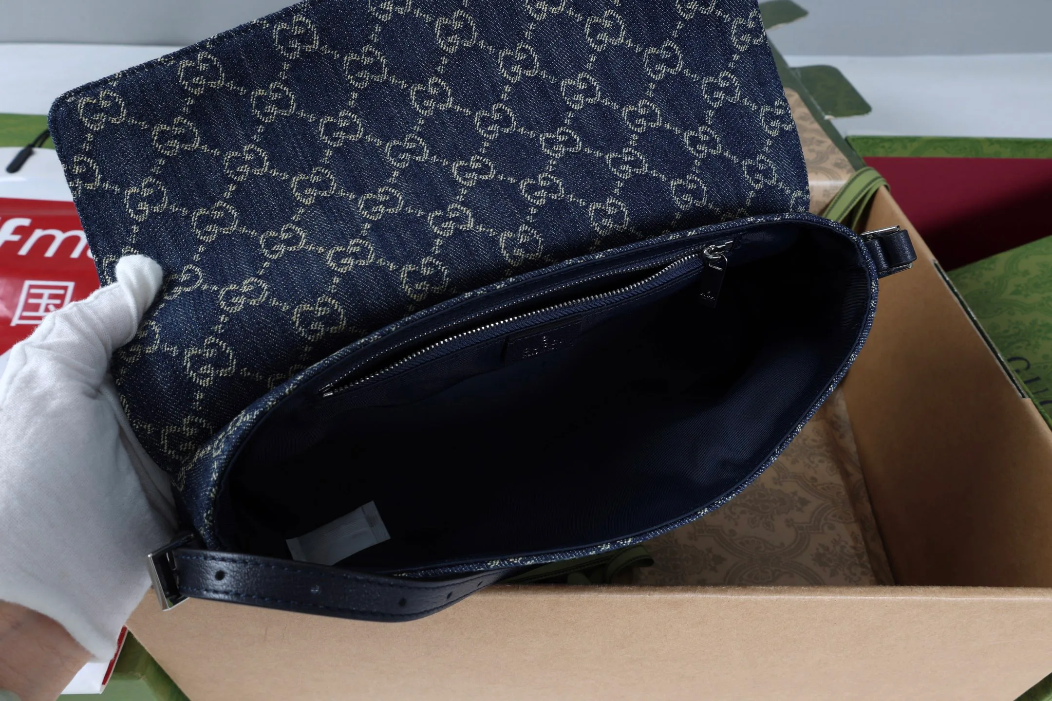 Women's Classic Handbags GUCCI 18065247