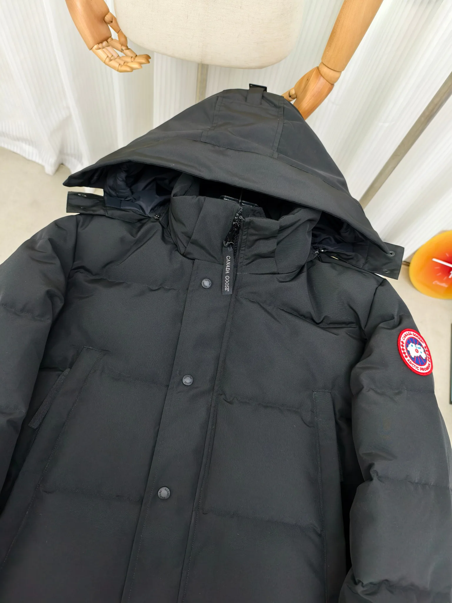 Куртки И Пуховики Мужские Canada Goose 18645543