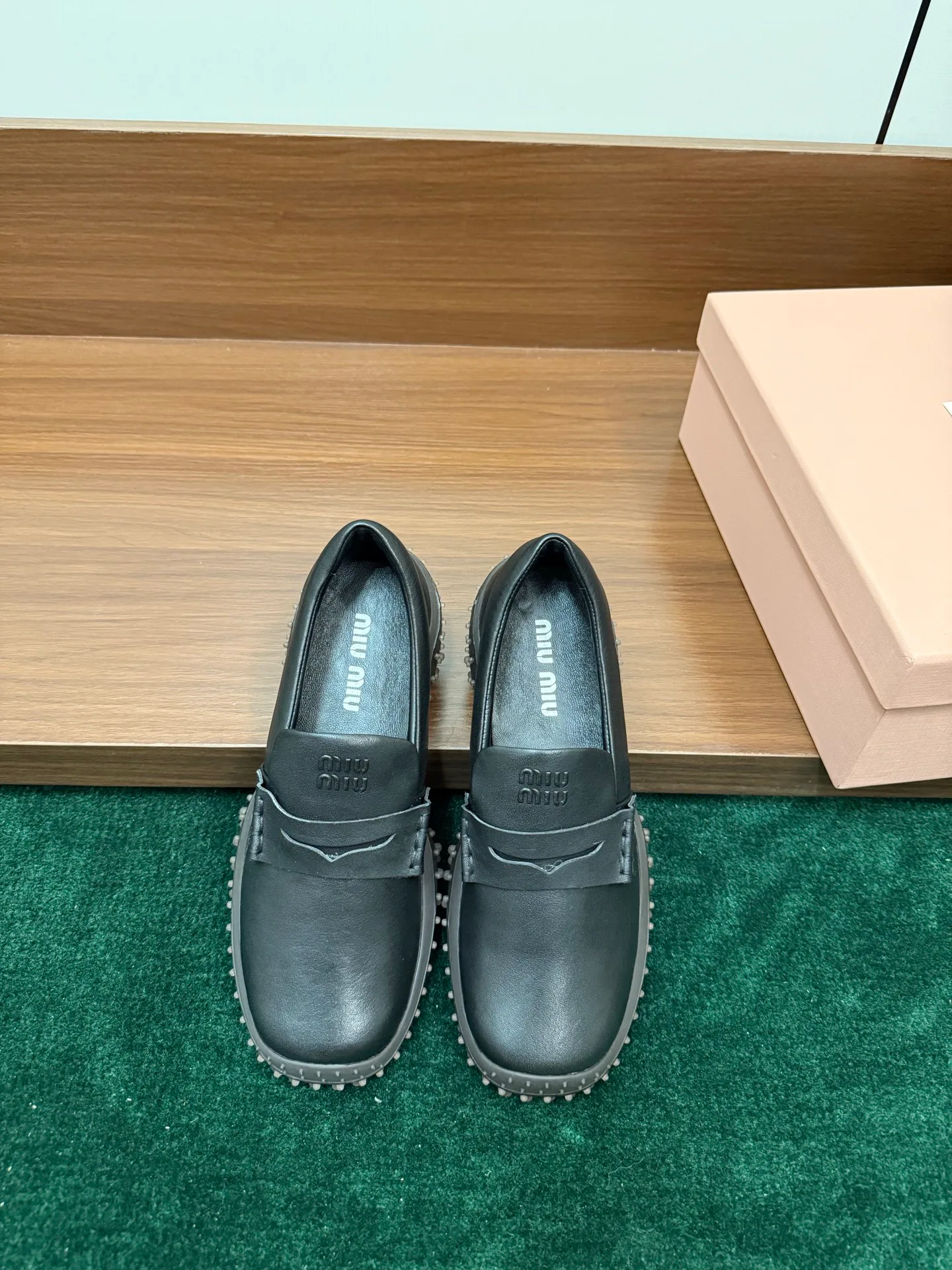 Women's Loafers And Moccasins MIU MIU 18042064
