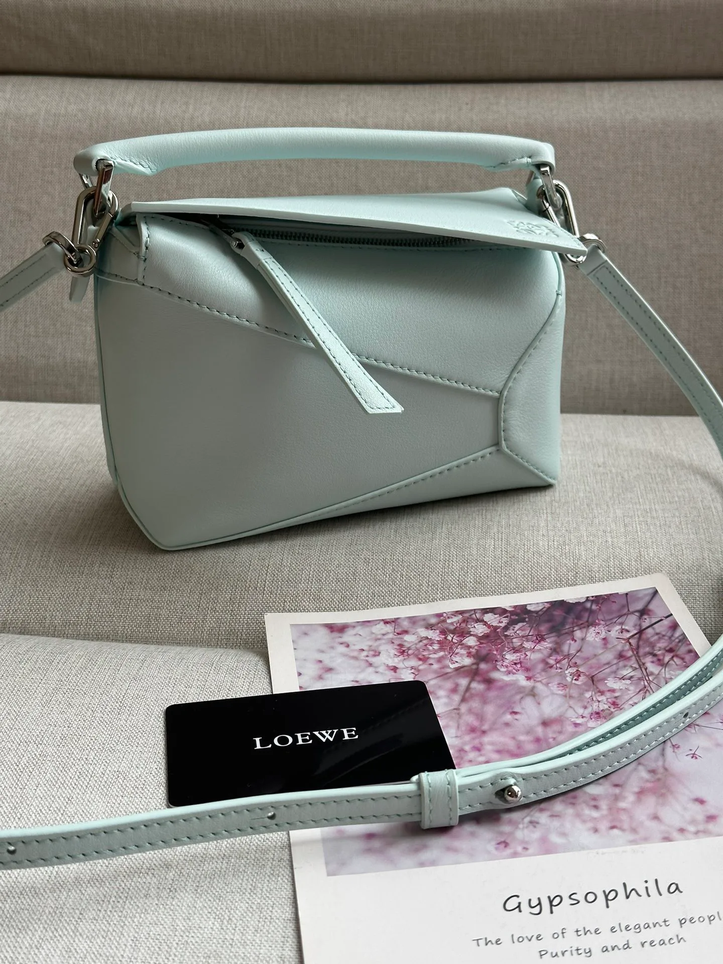 Women's Classic Handbags LOEWE 17818404