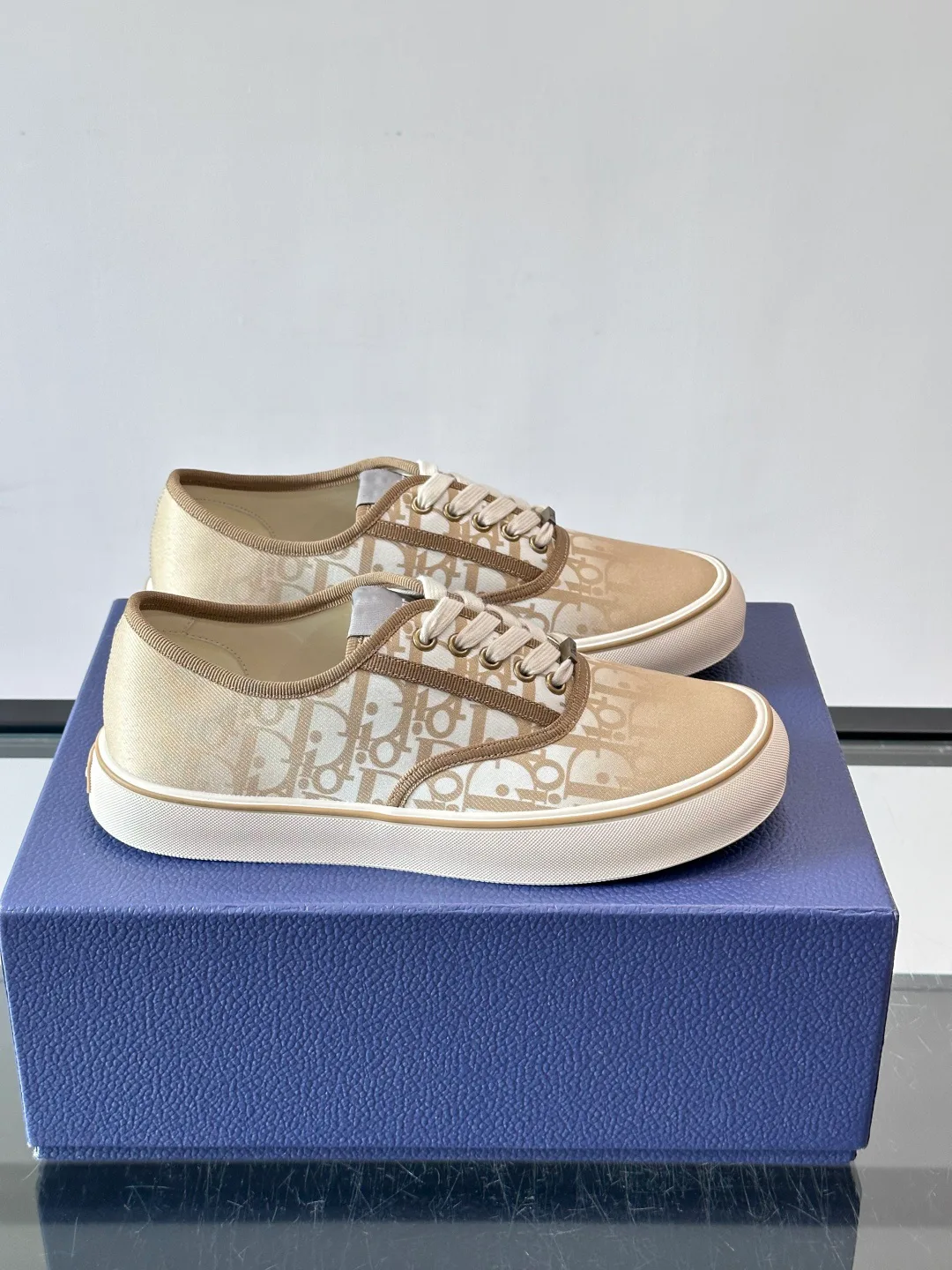Women's Sneakers CHRISTIAN DIOR 17649810