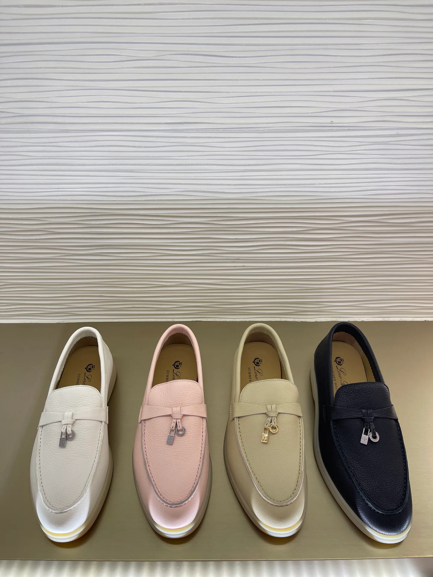 Women's Loafers And Moccasins LORO PIANA 17977261