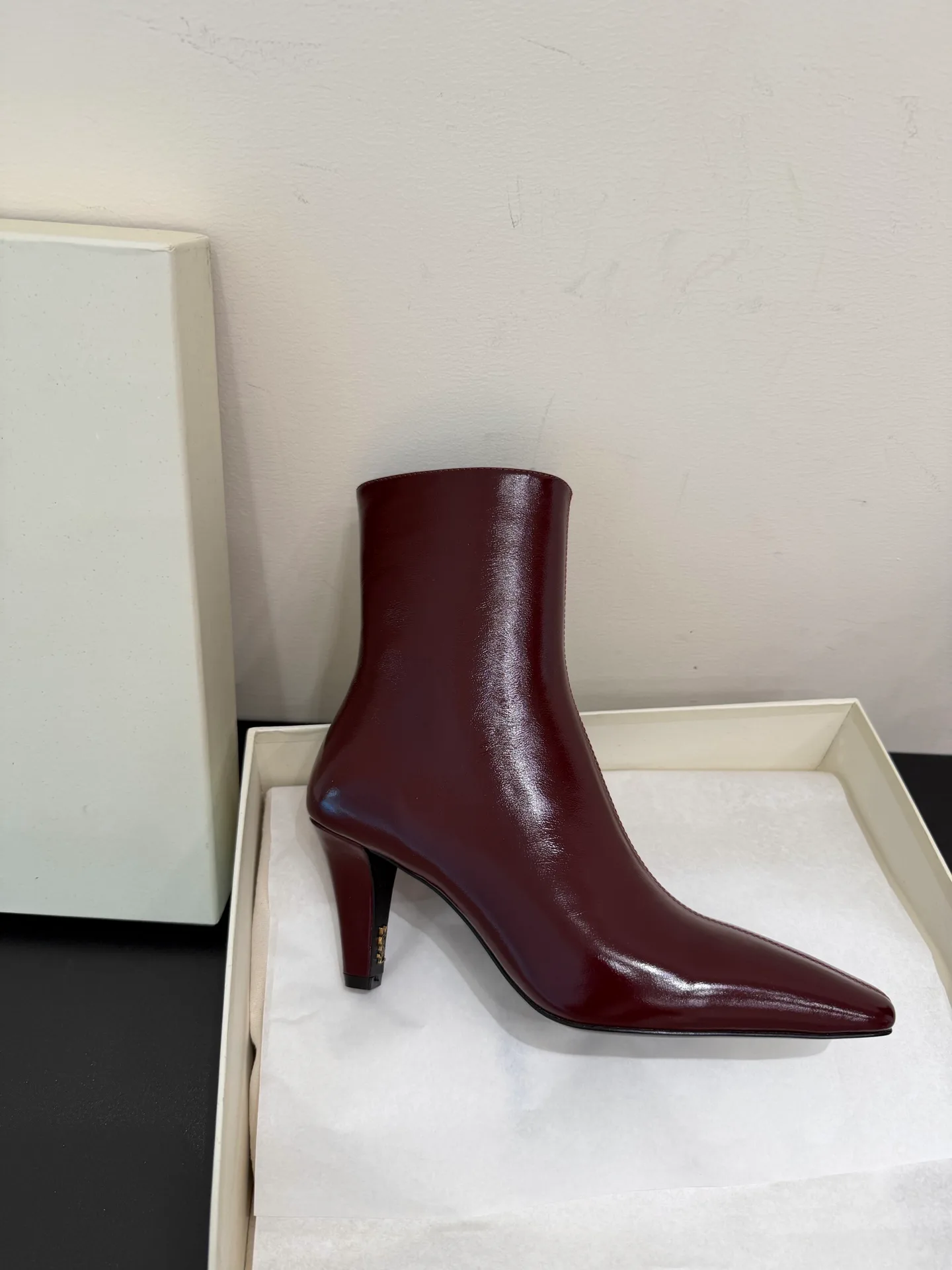Women's Booties SAINT LAURENT 18244947